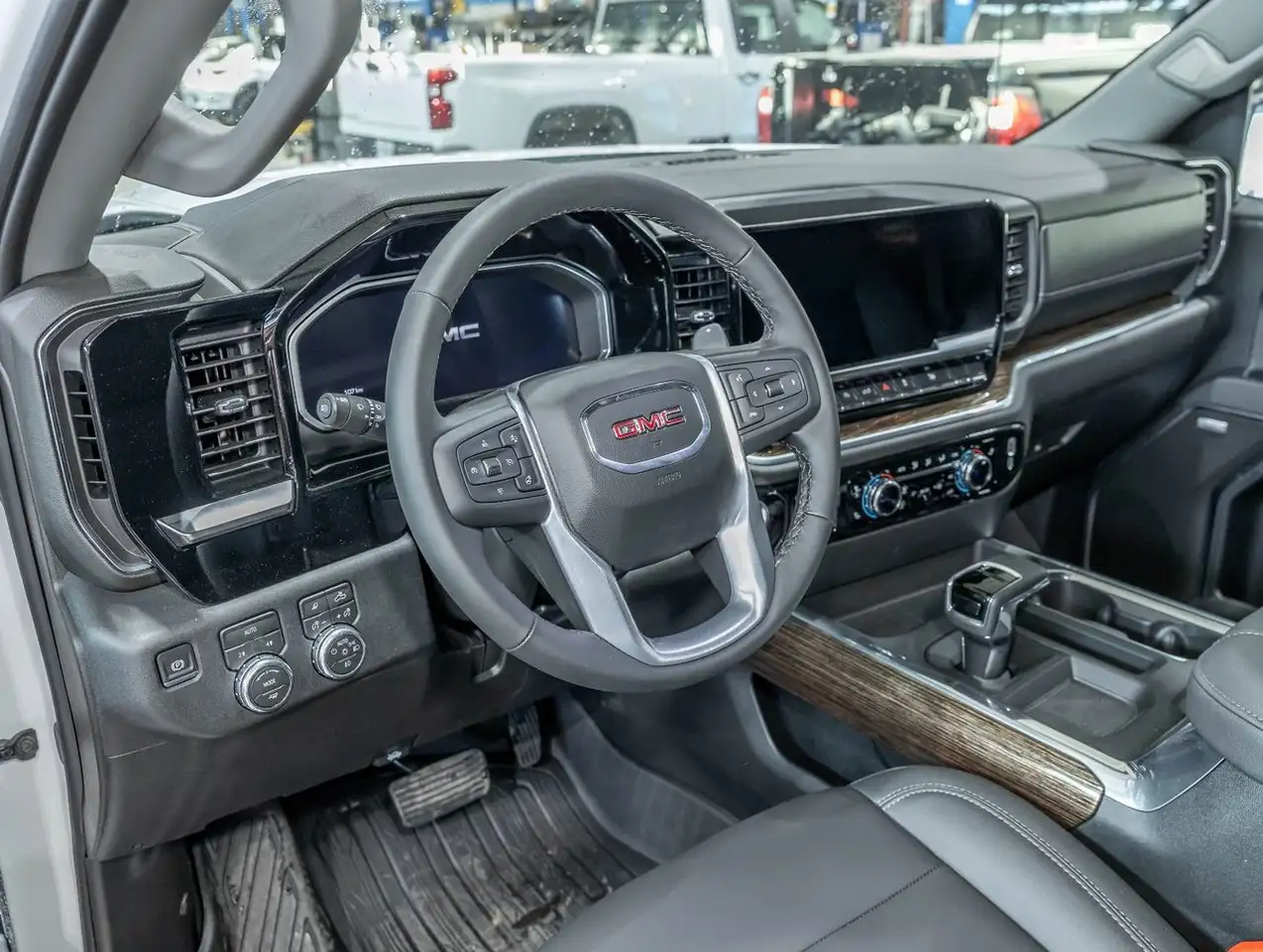 GMC Sierra 1500 снимка GMC Sierra 1500
