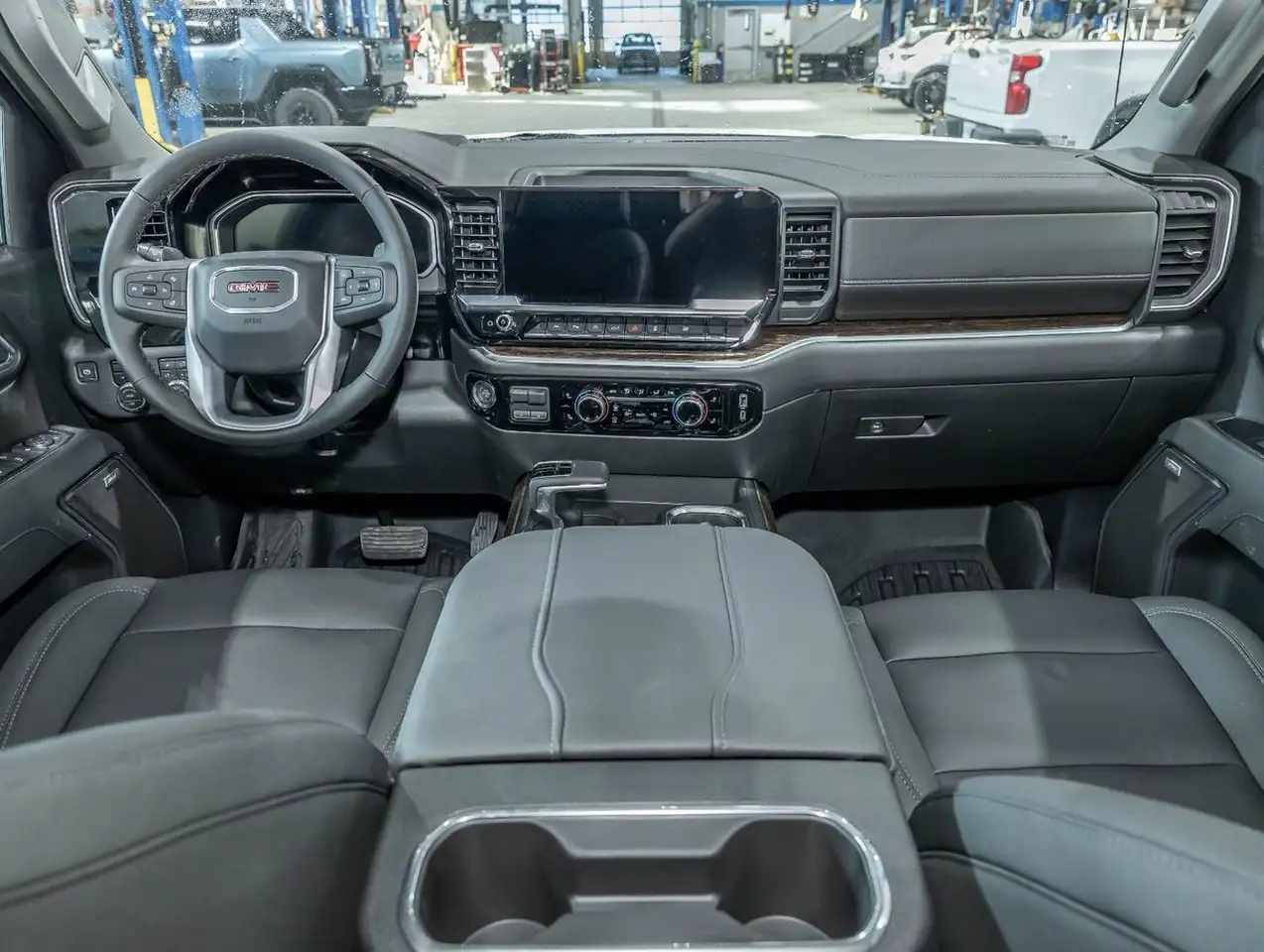 GMC Sierra 1500 снимка GMC Sierra 1500