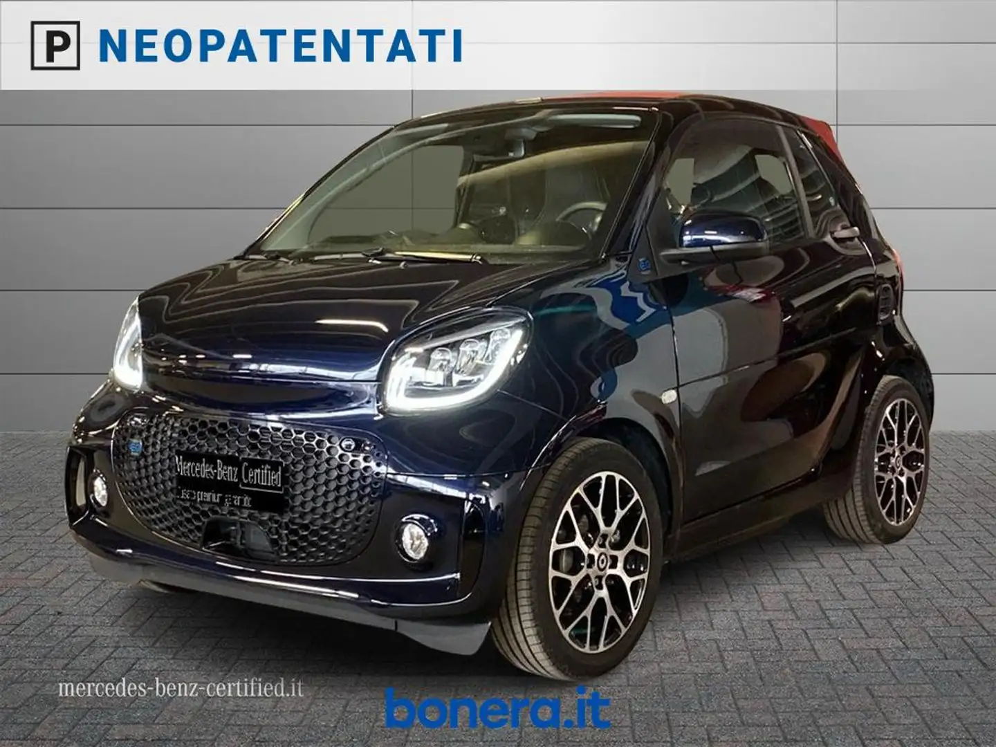 smart forTwo Cabrio eq Prime 22kW Bleu - 1