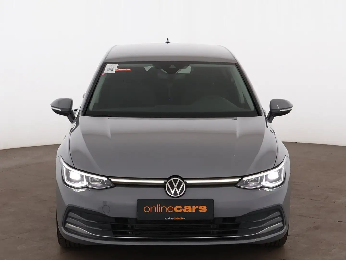 Volkswagen Golf VIII 1.5 eTSI Style Aut LED RADAR NAVI R-CAM Grau - 2