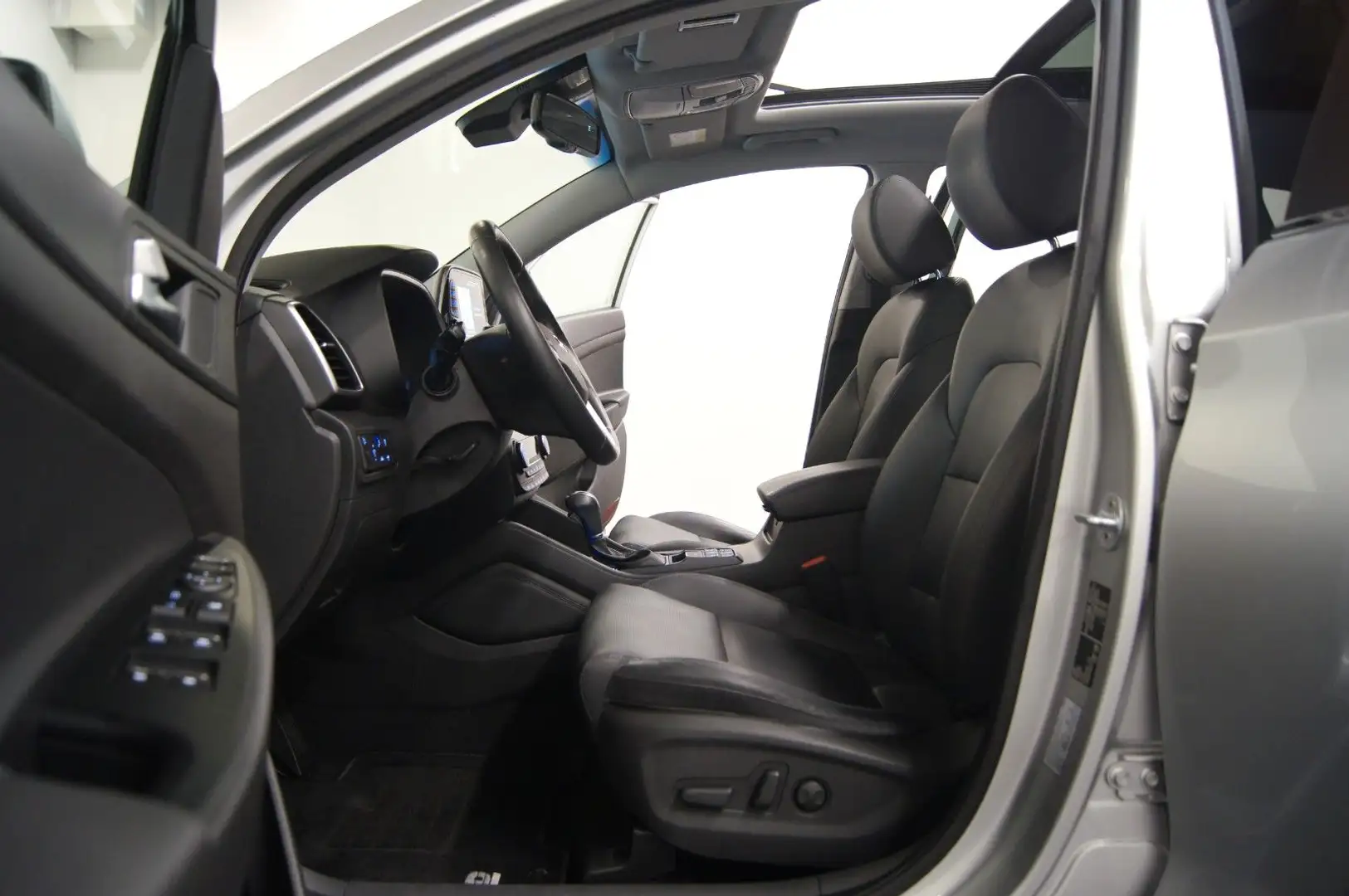 Hyundai TUCSON Premium 2WD|PANO|AHK|SITZLUFT|KEY Argento - 2