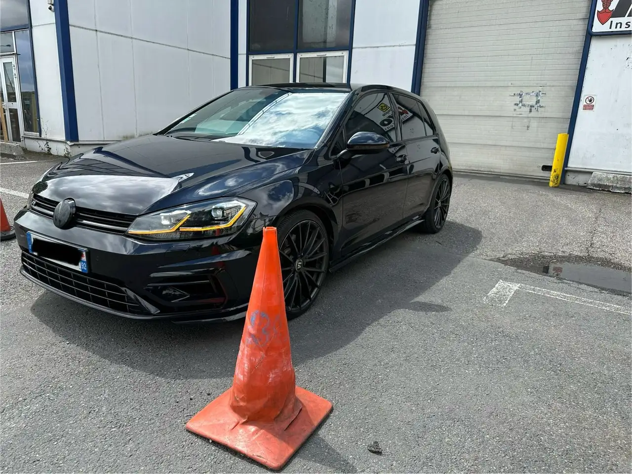 Volkswagen Golf R