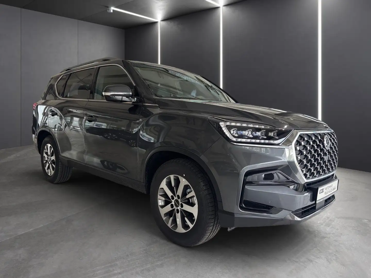 KGM Rexton Bliss*7-Sitz*ACC*elektr.Heckkl*Kamera*LED Gris - 2