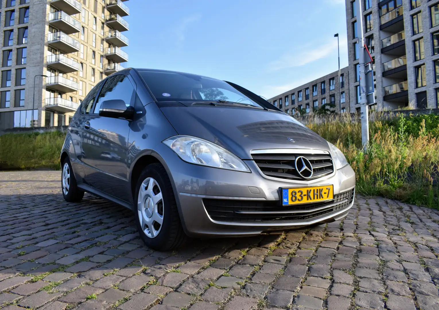 Mercedes-Benz A 160 Blue Efficiency Grijs - 1