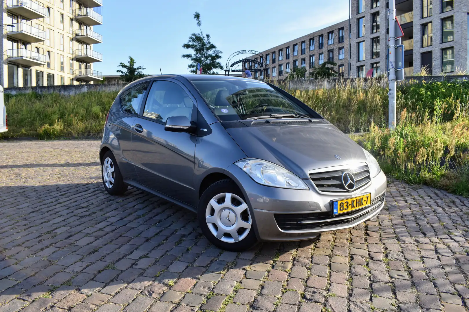 Mercedes-Benz A 160 Blue Efficiency Grijs - 2