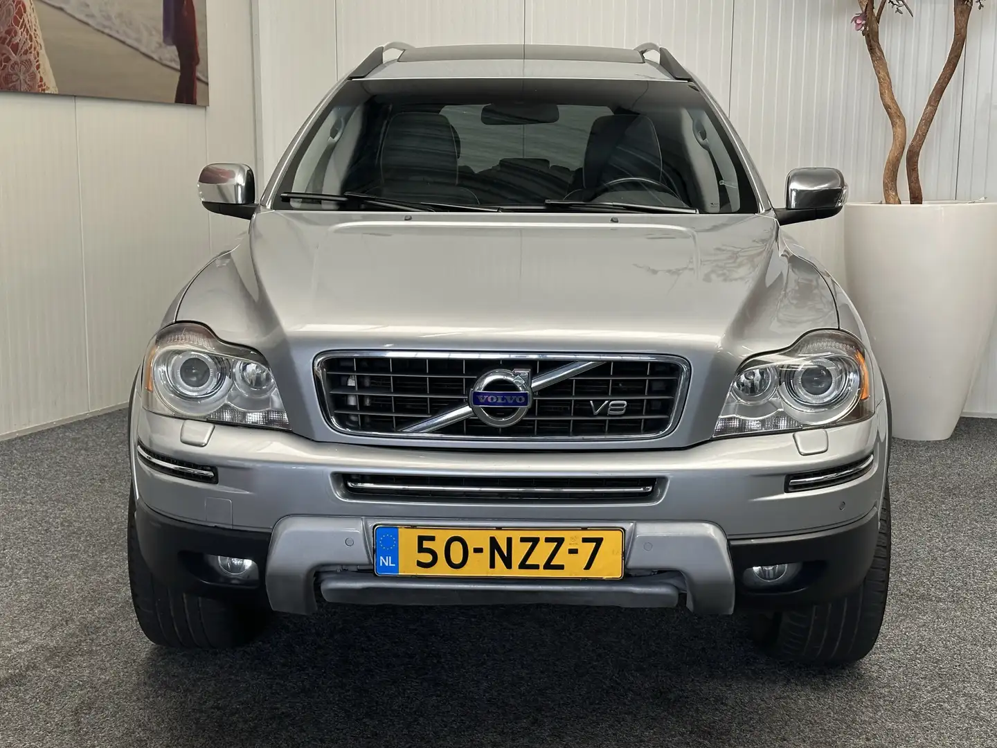 Volvo XC90 4.4 V8 EXECUTIVE EDITION 7 PEROONS YOUNGTIMER ! NA Grau - 2