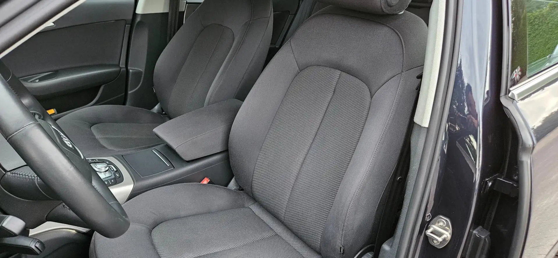 Audi A6 Avant 1.8 TFSI ultra Advance Trekhaak! Navigatie! Bleu - 2