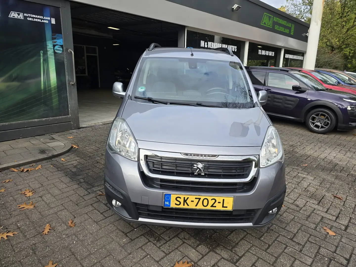 Peugeot Partner Tepee 1.2 PureTech Active | 12MND GARANTIE | CRUIS Grijs - 2