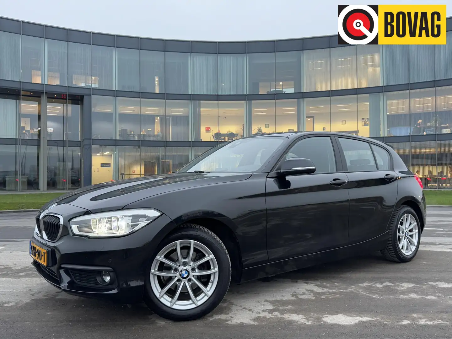 BMW 118 1-serie 118i Executive Navi, Led Schwarz - 1