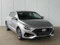 Hyundai i30 Fastback Life 1.5 T-GDi mHev / Navi PDC V.&H + ... Silber - thumbnail 3