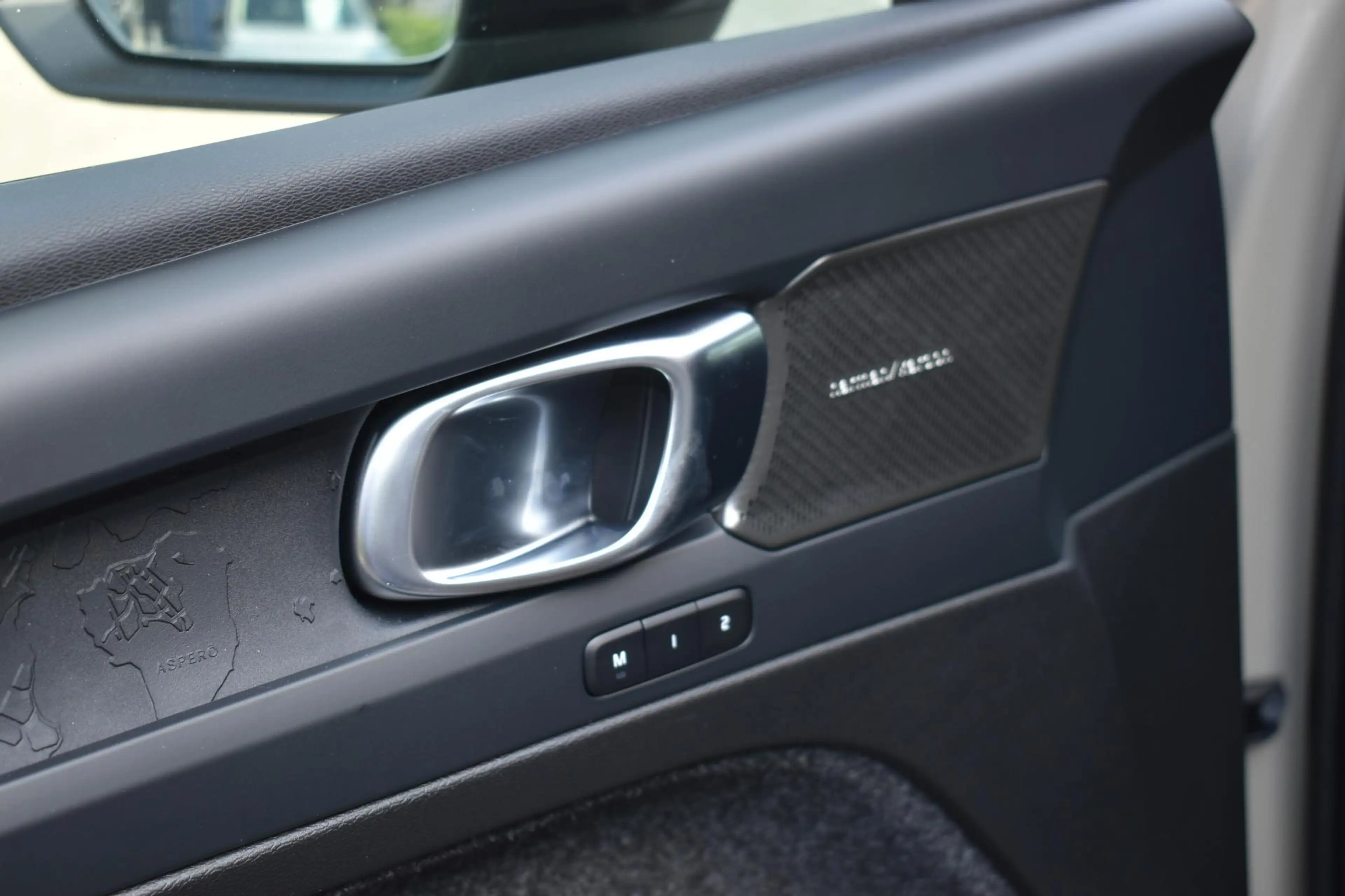 Volvo EX40 Single Motor Ext. Range Plus Europa 82 kWh | Harma — photo 14