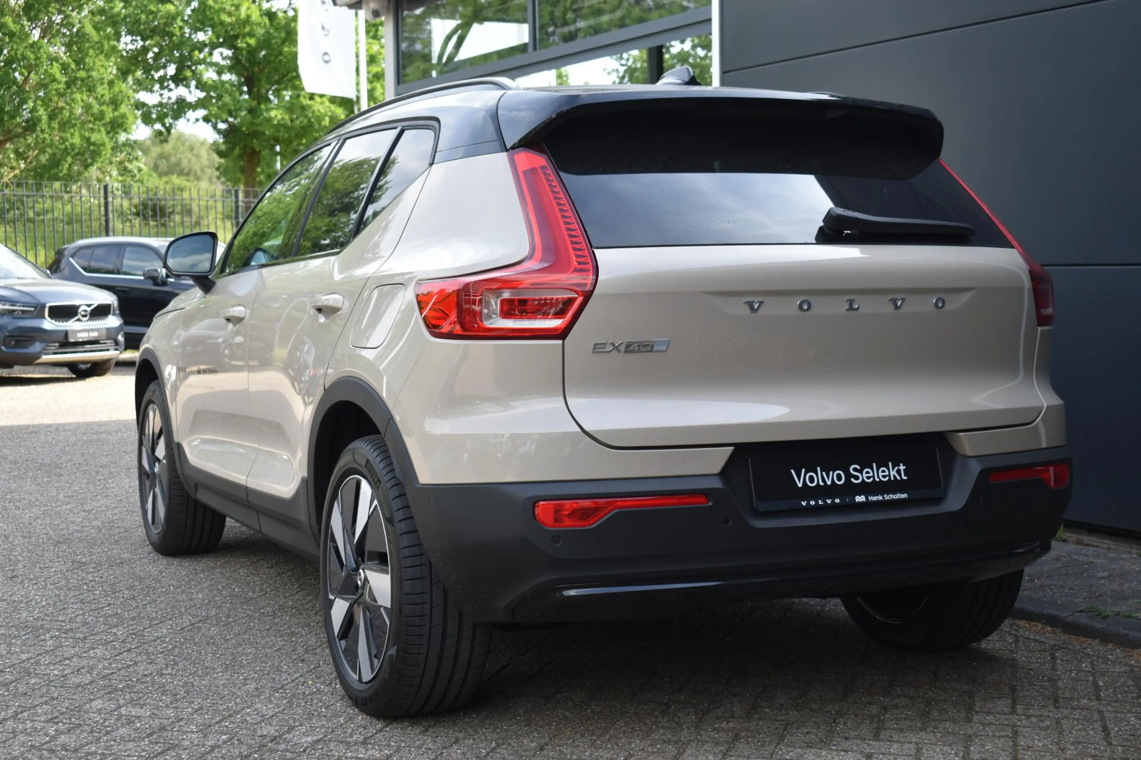 Volvo EX40 Single Motor Ext. Range Plus Europa 82 kWh | Harma — photo 2