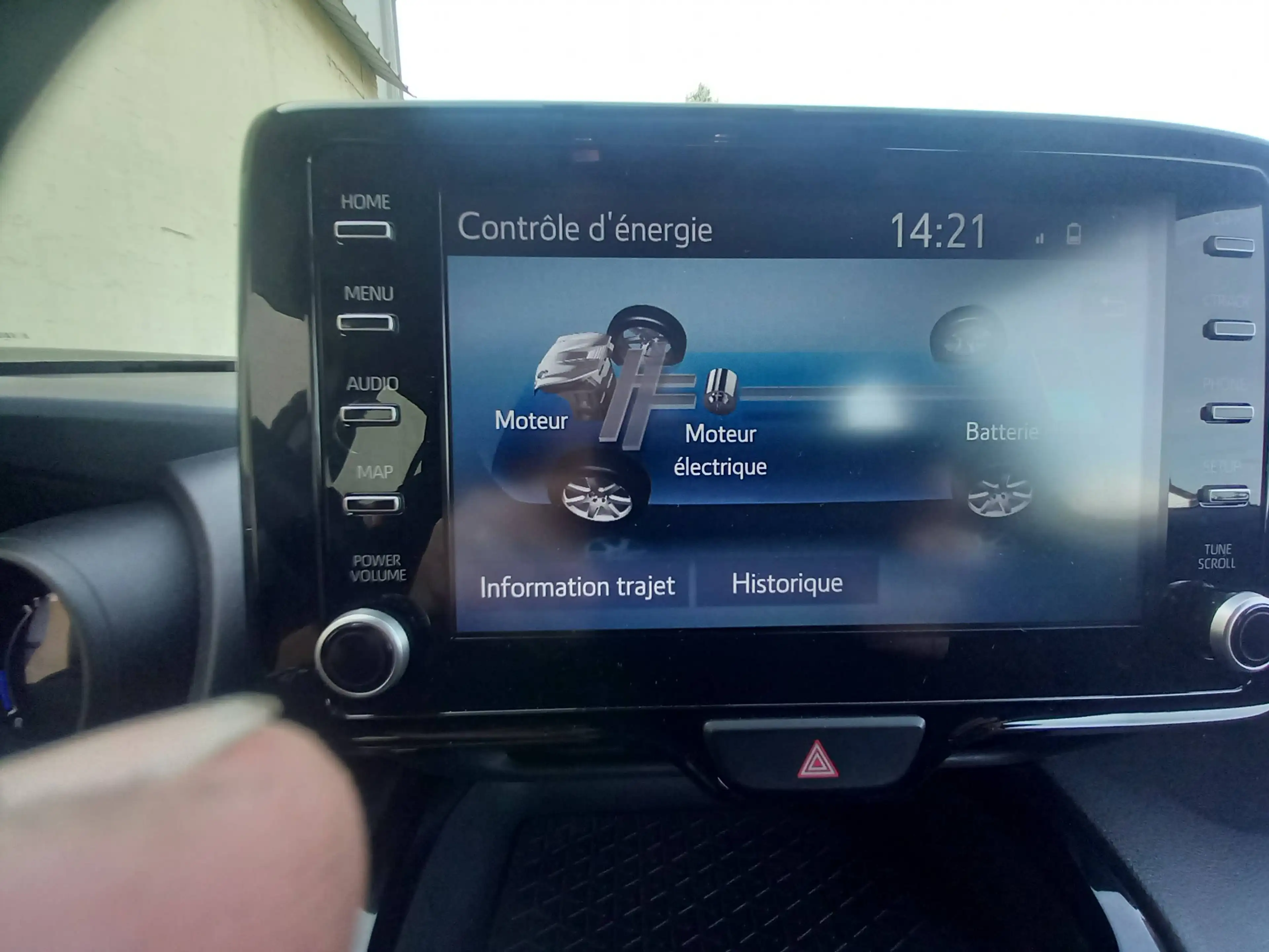 Toyota Yaris Cross Dynamic 1.5 HSD — photo 10