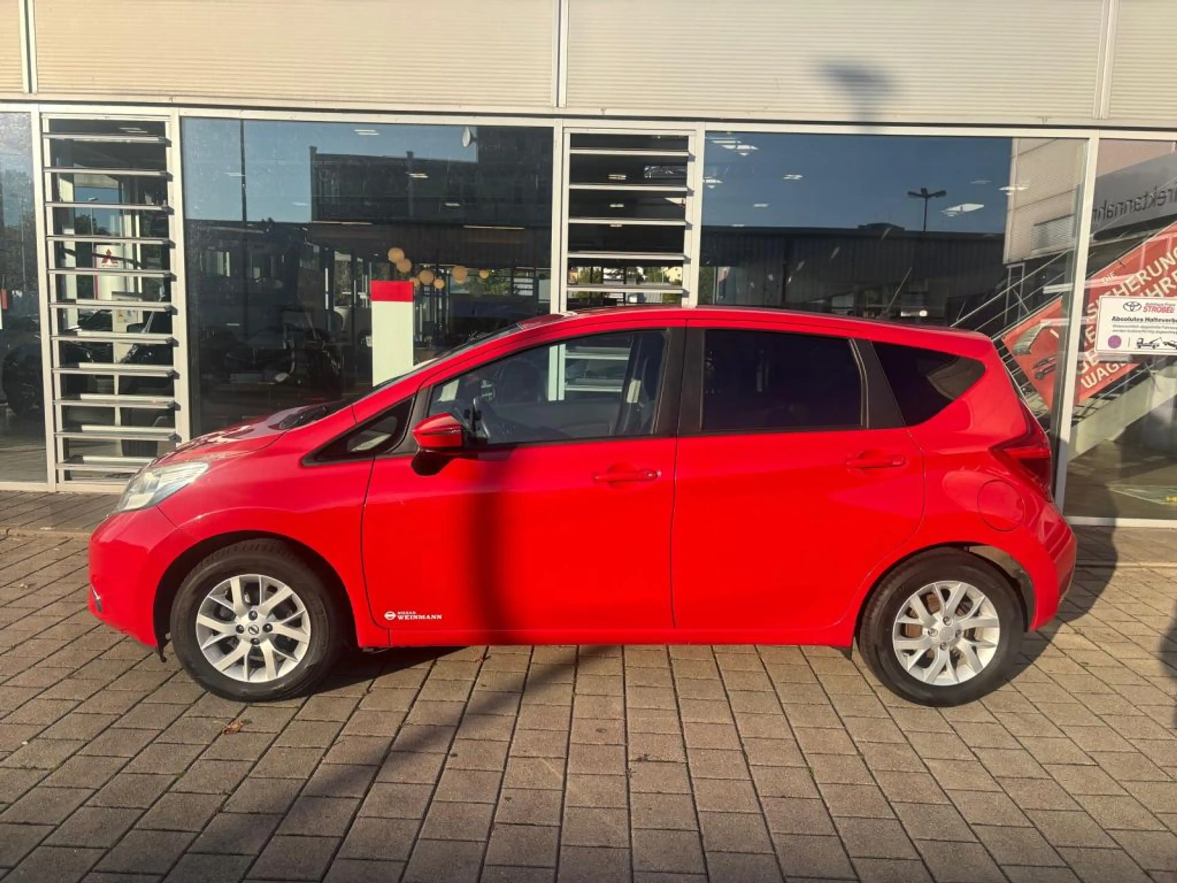 Nissan Note 1.2 acenta — photo 4