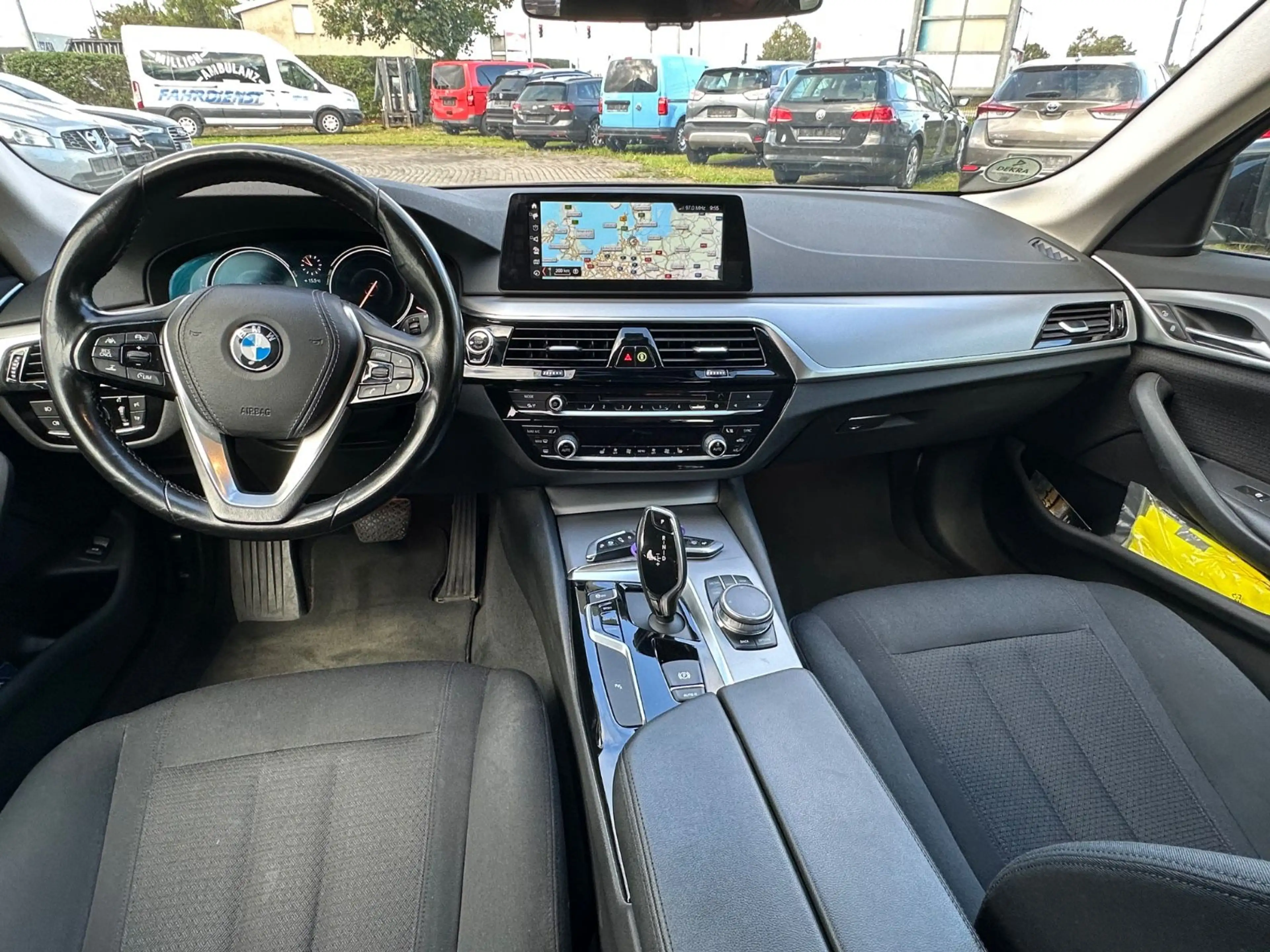 BMW 530 5 Touring 530 d xDrive Allrad — photo 6