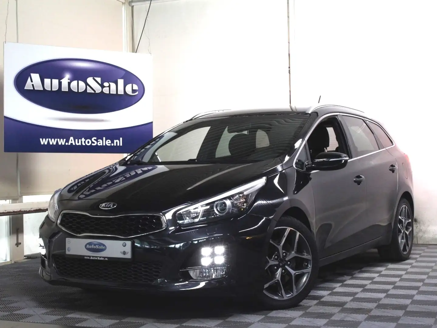Kia Ceed SW / cee'd SW Sportswagon 1.0 T-GDi GT-Line 1eEIGNR! NAV STUUR/S Zwart - 1