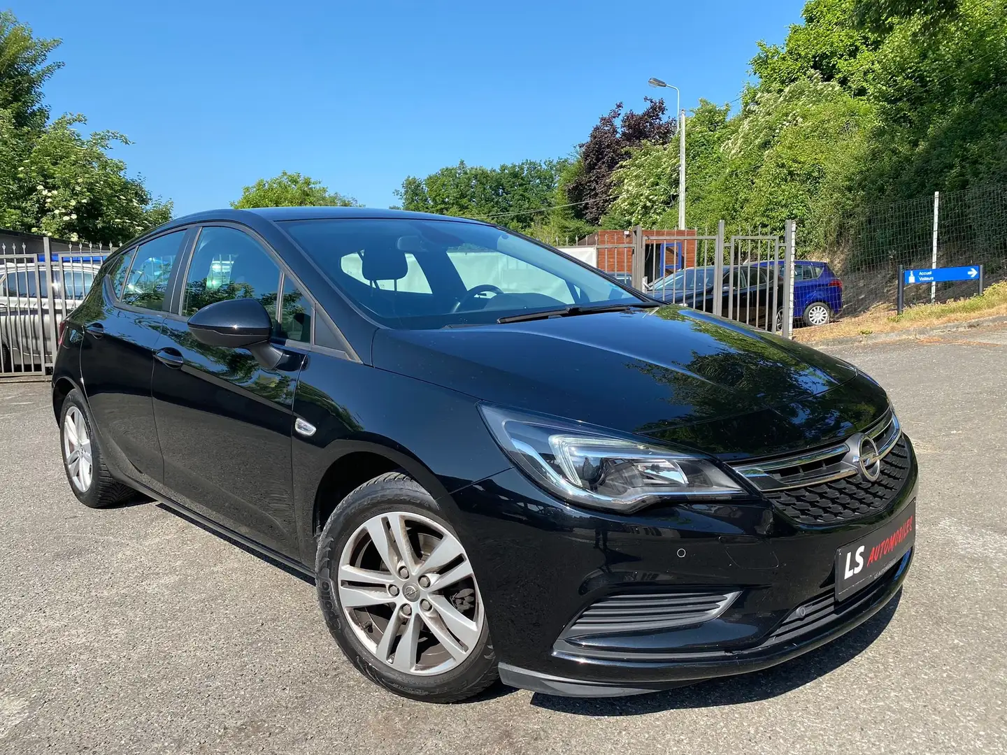 Opel Astra 1.0*AIRCO*NAVI*CRUISE*EURO6b*NETTO6000eu Zwart - 1