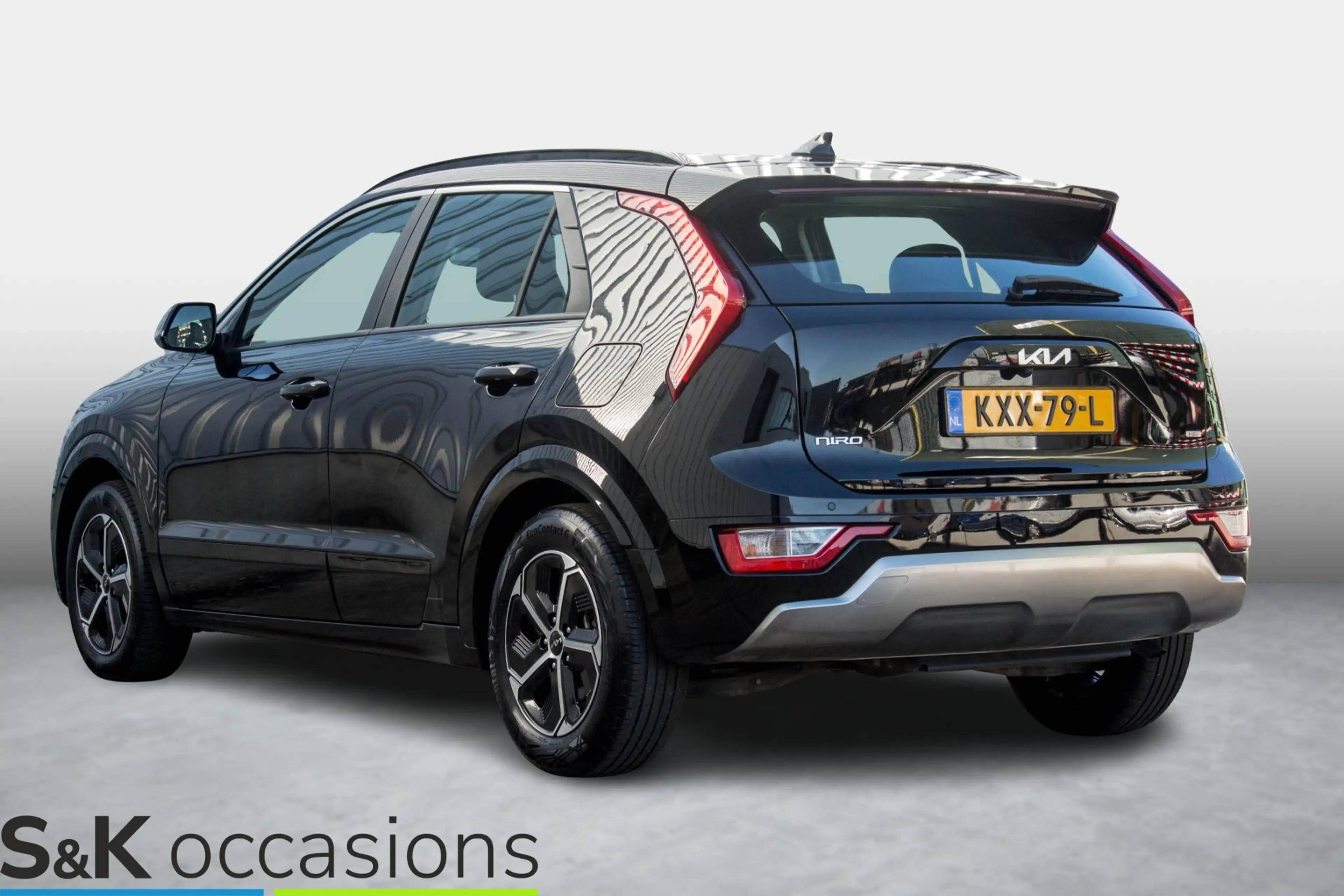 Kia Niro 1.6 GDi Hybrid DynamicLine — photo 28