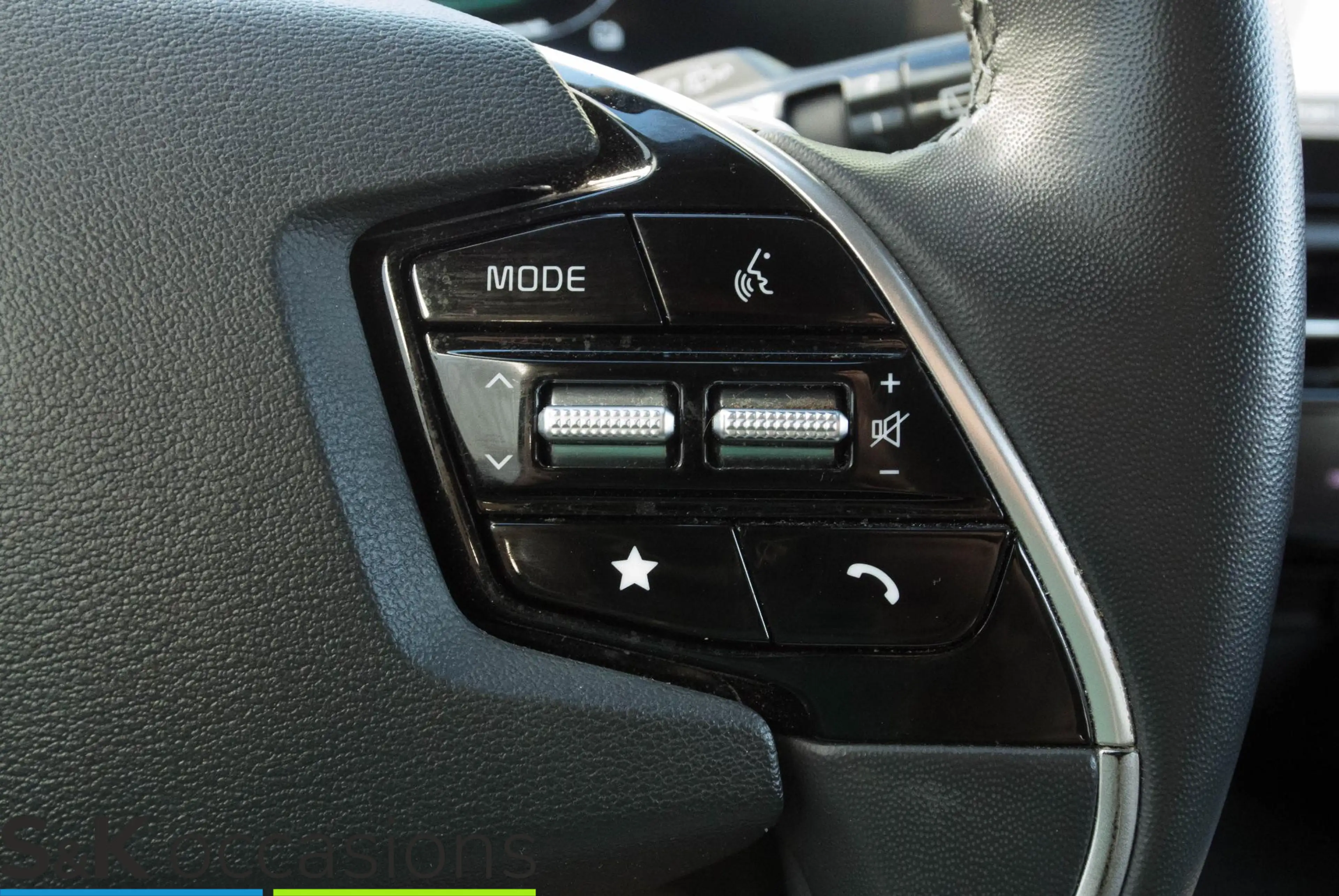 Kia Niro 1.6 GDi Hybrid DynamicLine — photo 14