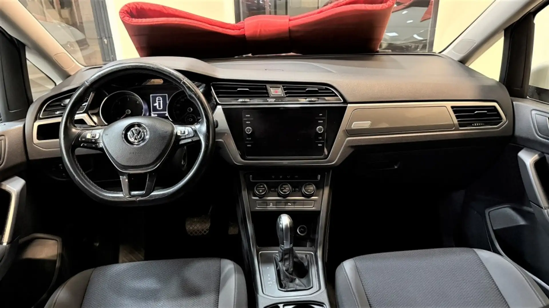 Volkswagen Touran 1.6TDI CR BMT Advance DSG7 85kW RAC Blanco - 2