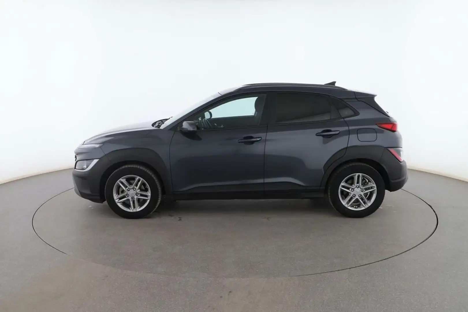 Hyundai KONA 1.0 T-GDI Maxx 2WD Gris - 2