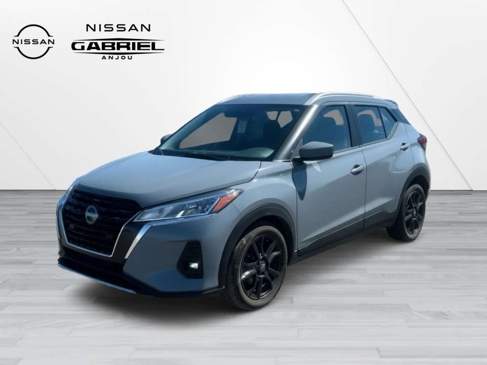 2022 Nissan Kicks SV