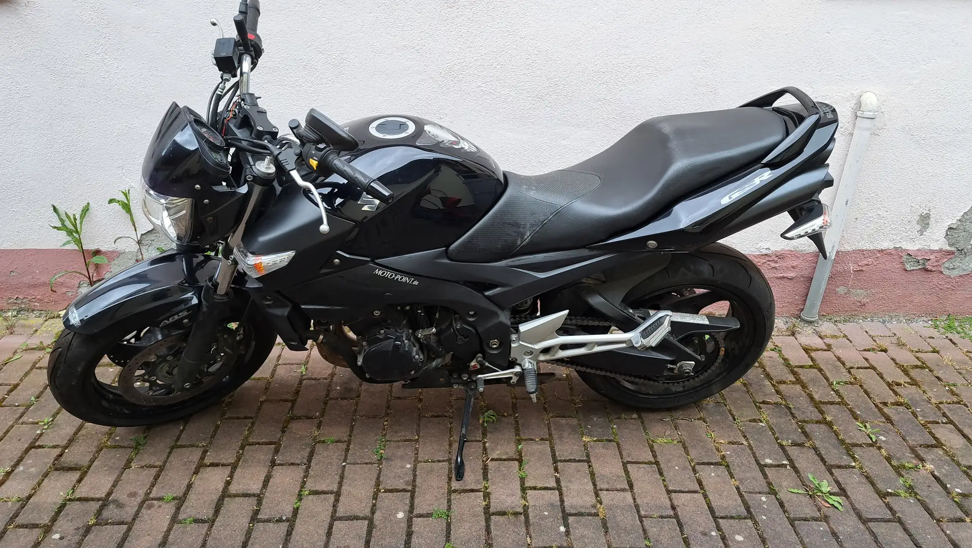 Suzuki GSR 600 Noir - 1
