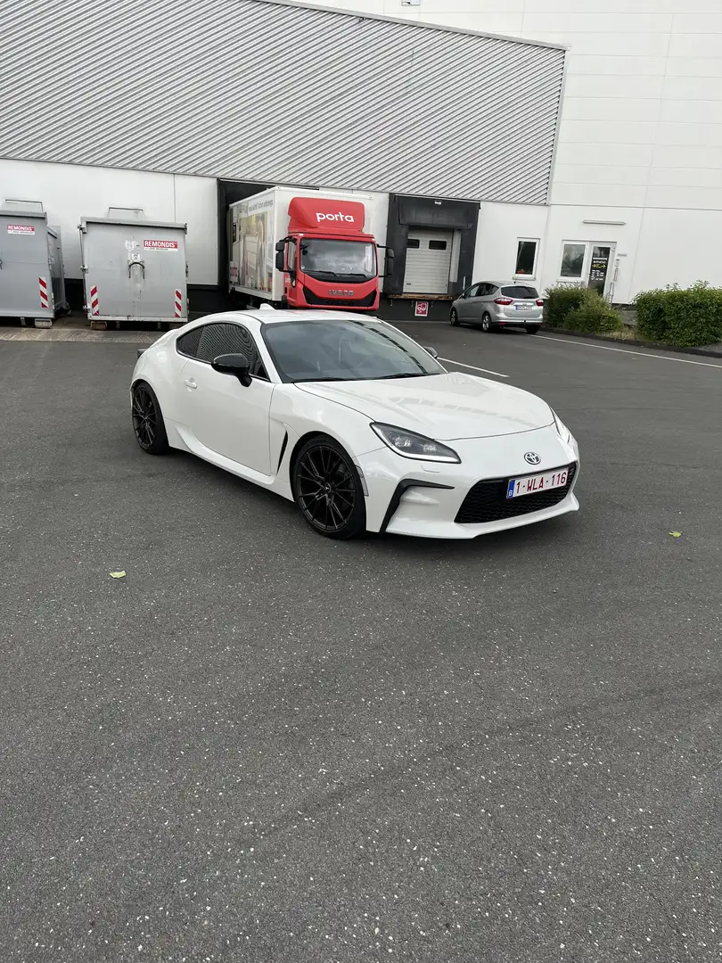 Toyota GR86 sport met TRD spoiler - 1