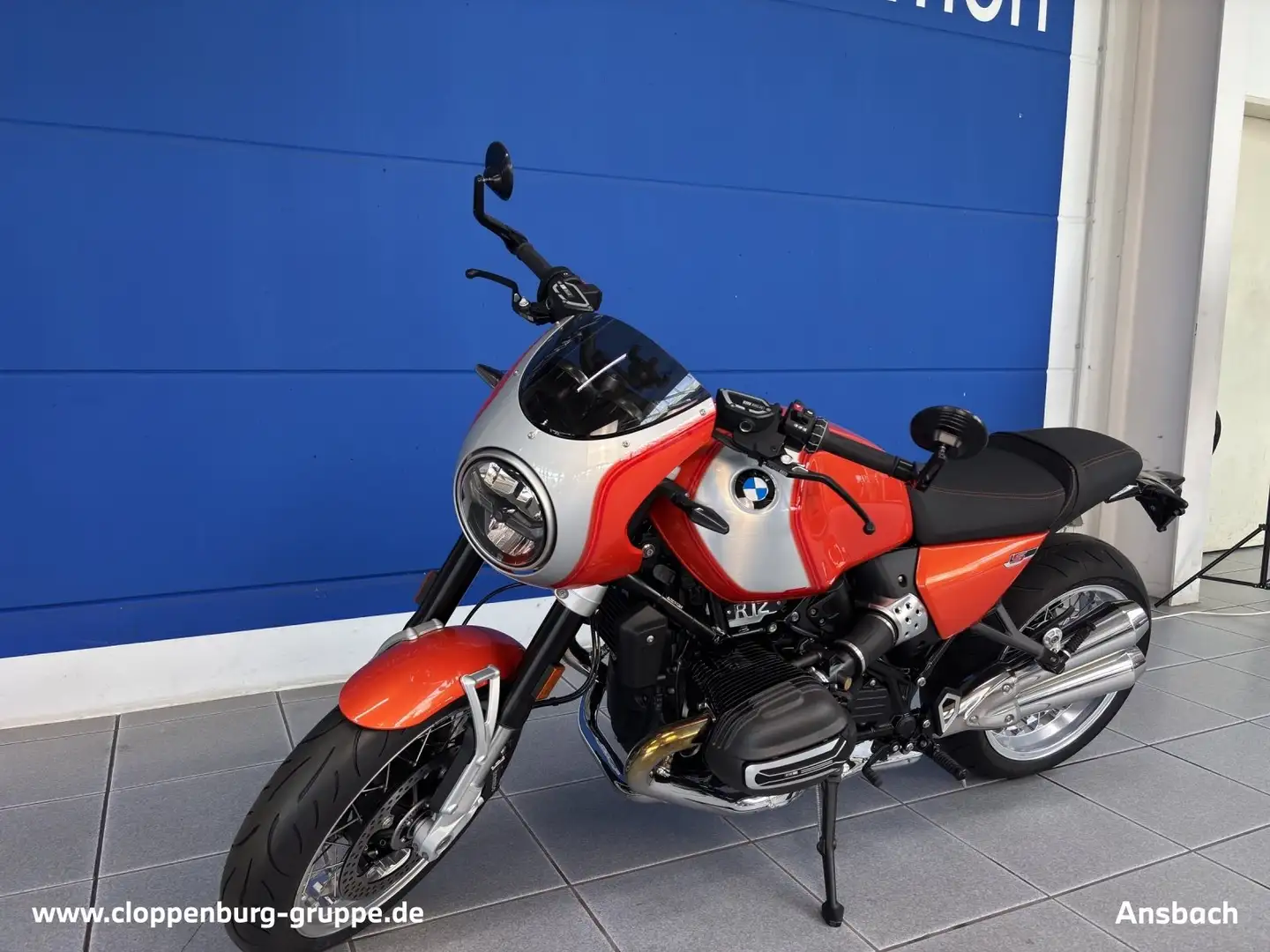 BMW R 12 nineT Sondermodell, Soloheck, Schaltass. Pro Oranžová - 1