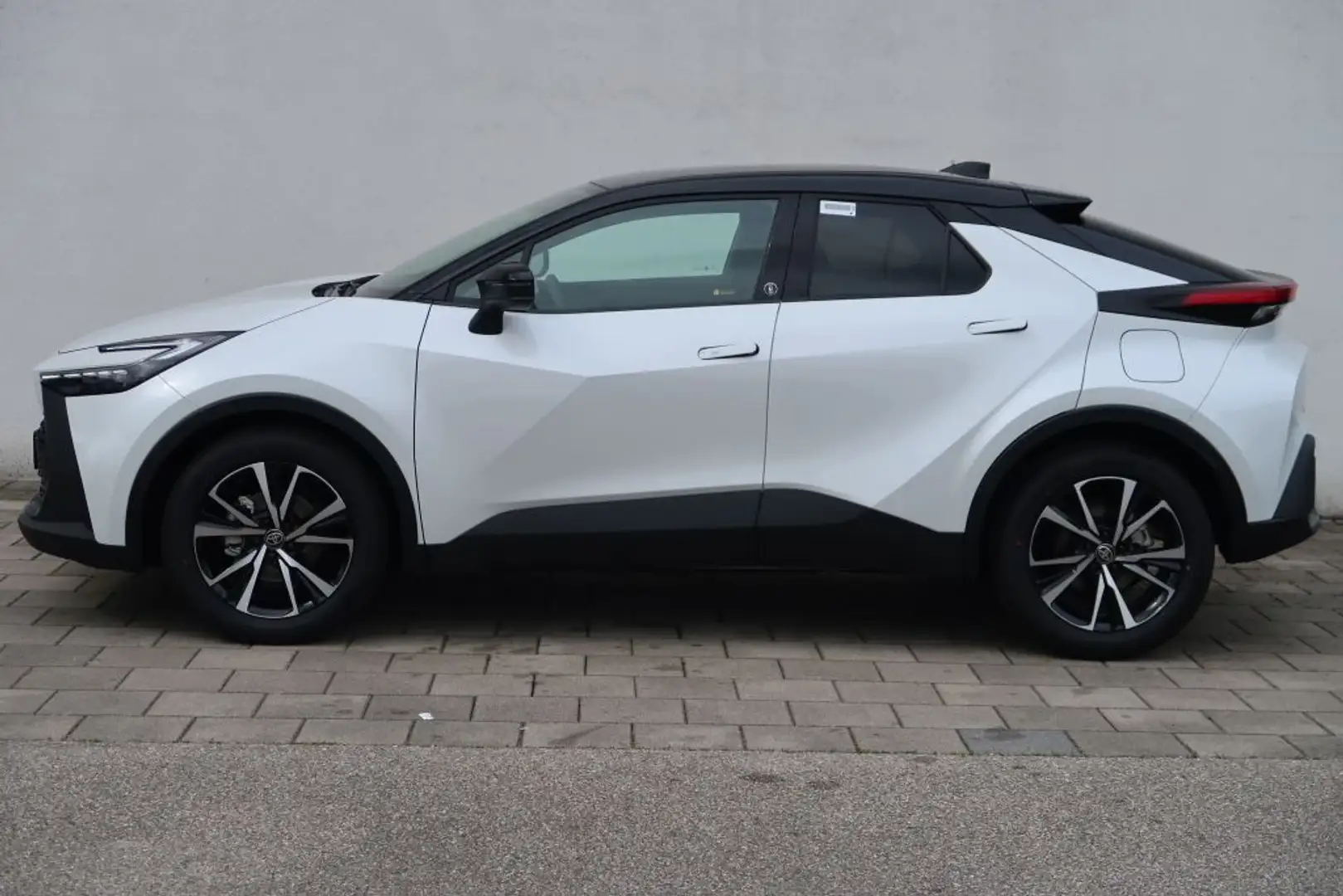 Toyota C-HR C-HR 1.8 Teamplayer+Technik Paket Weiß - 2