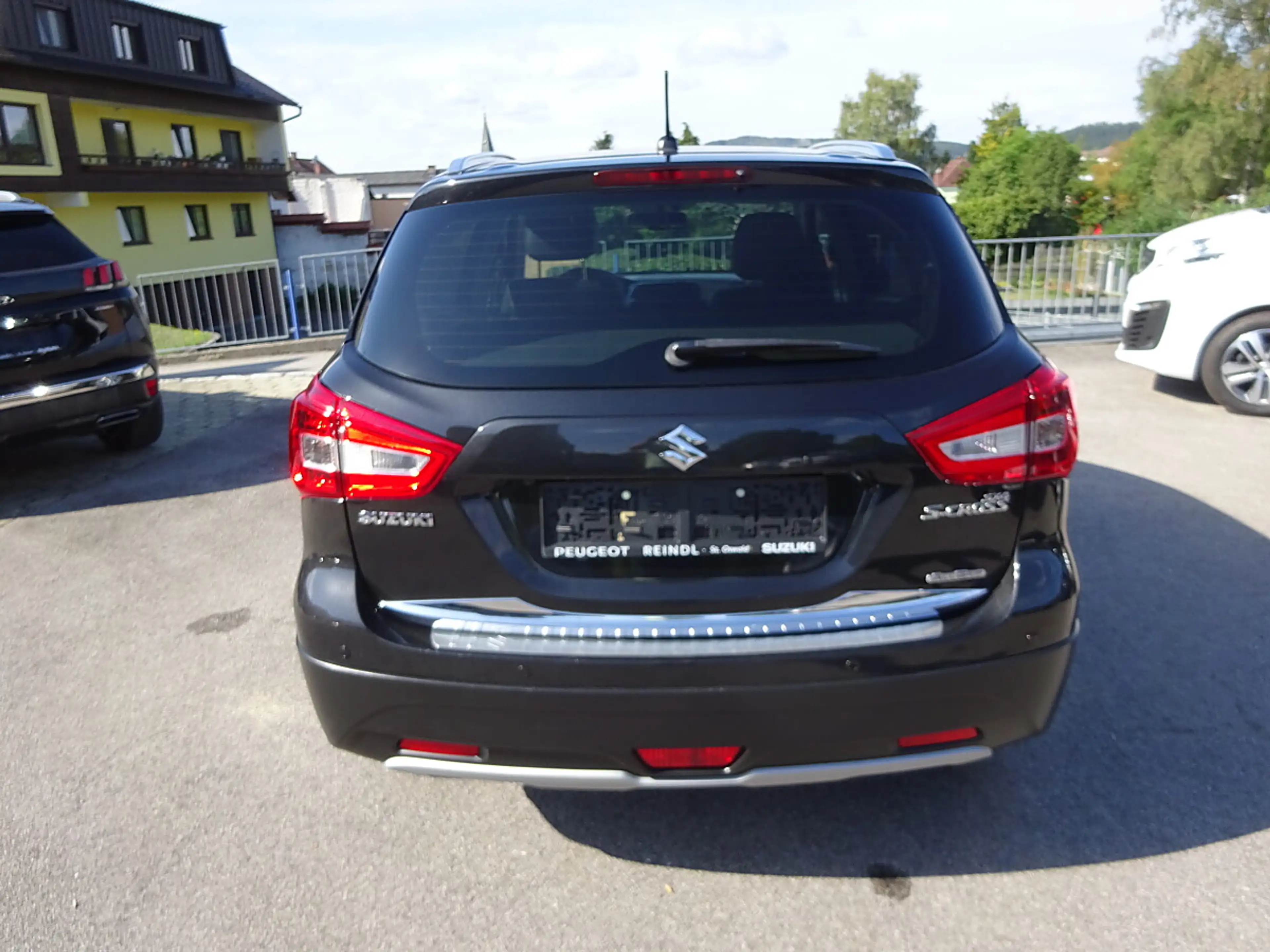Suzuki SX4 S-Cross 1,4 DITC 4WD flash Aut., LED Scheinwerfer, Navi... — photo 8