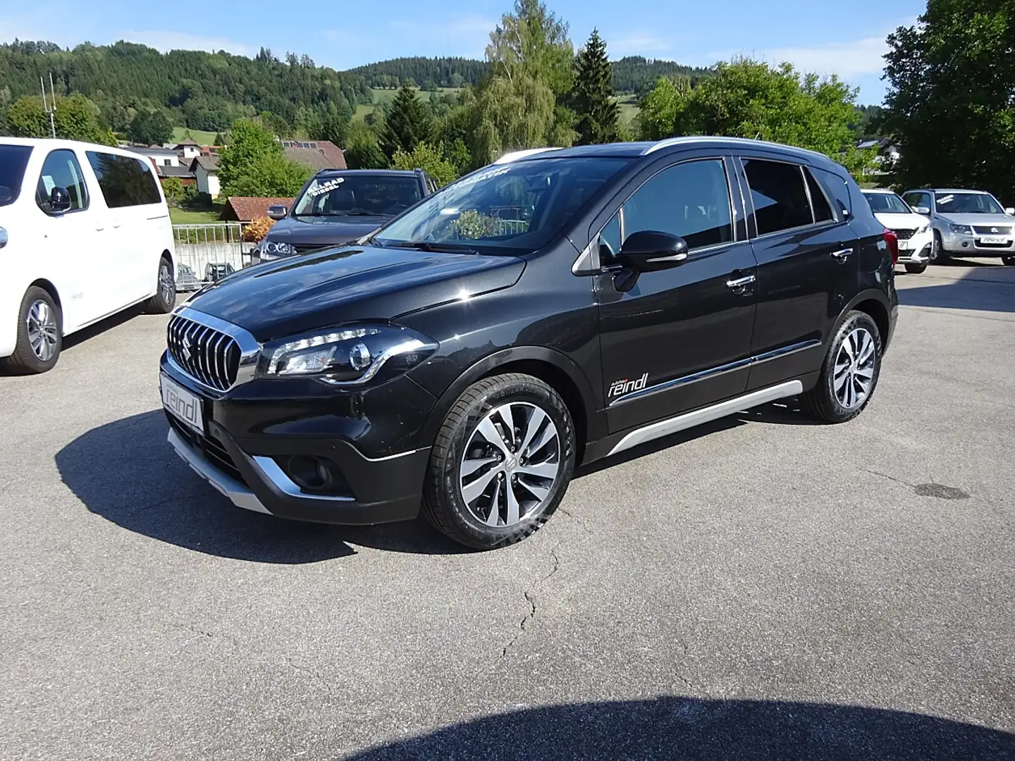 Suzuki SX4 S-Cross 1,4 DITC 4WD flash Aut., "FACELIFTMODELL" !! LE... Schwarz - 1