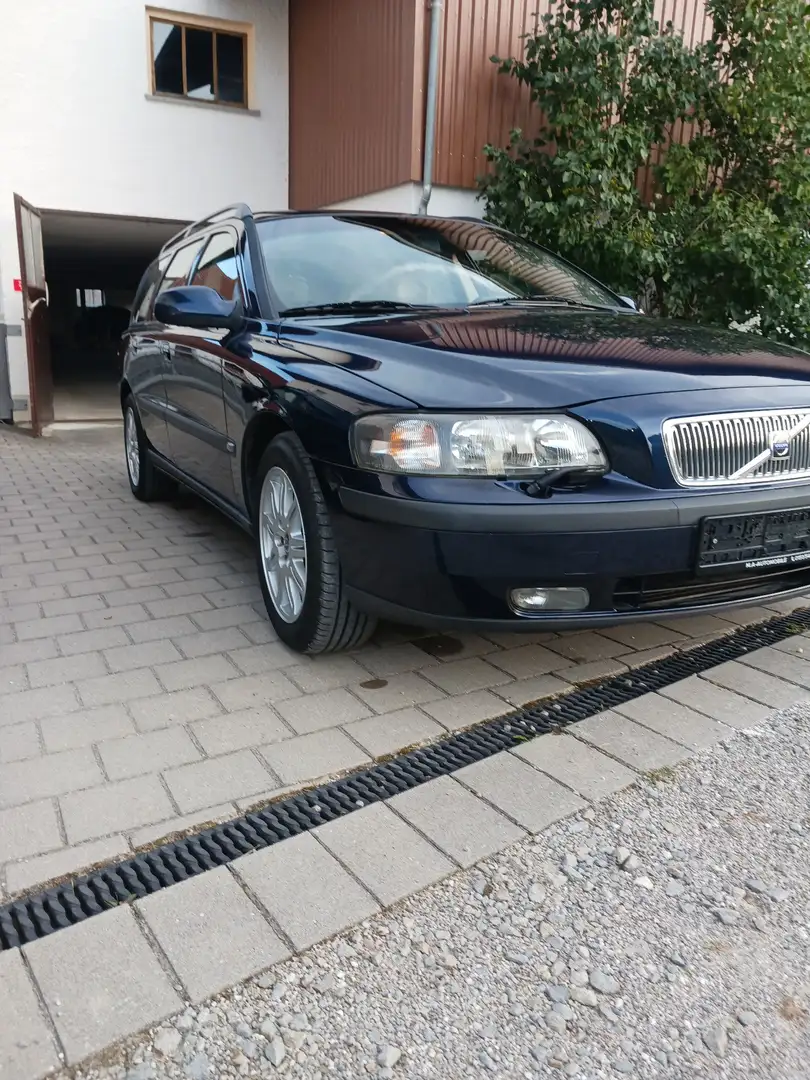 Volvo V70 orginal  seltener durchgeschraubter T5 Blau - 2
