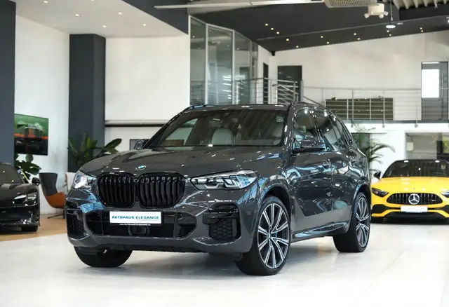 Bmw X5 xDrive25d *M SPORT*PANO*LEDER*22"LM*1.HAND*
