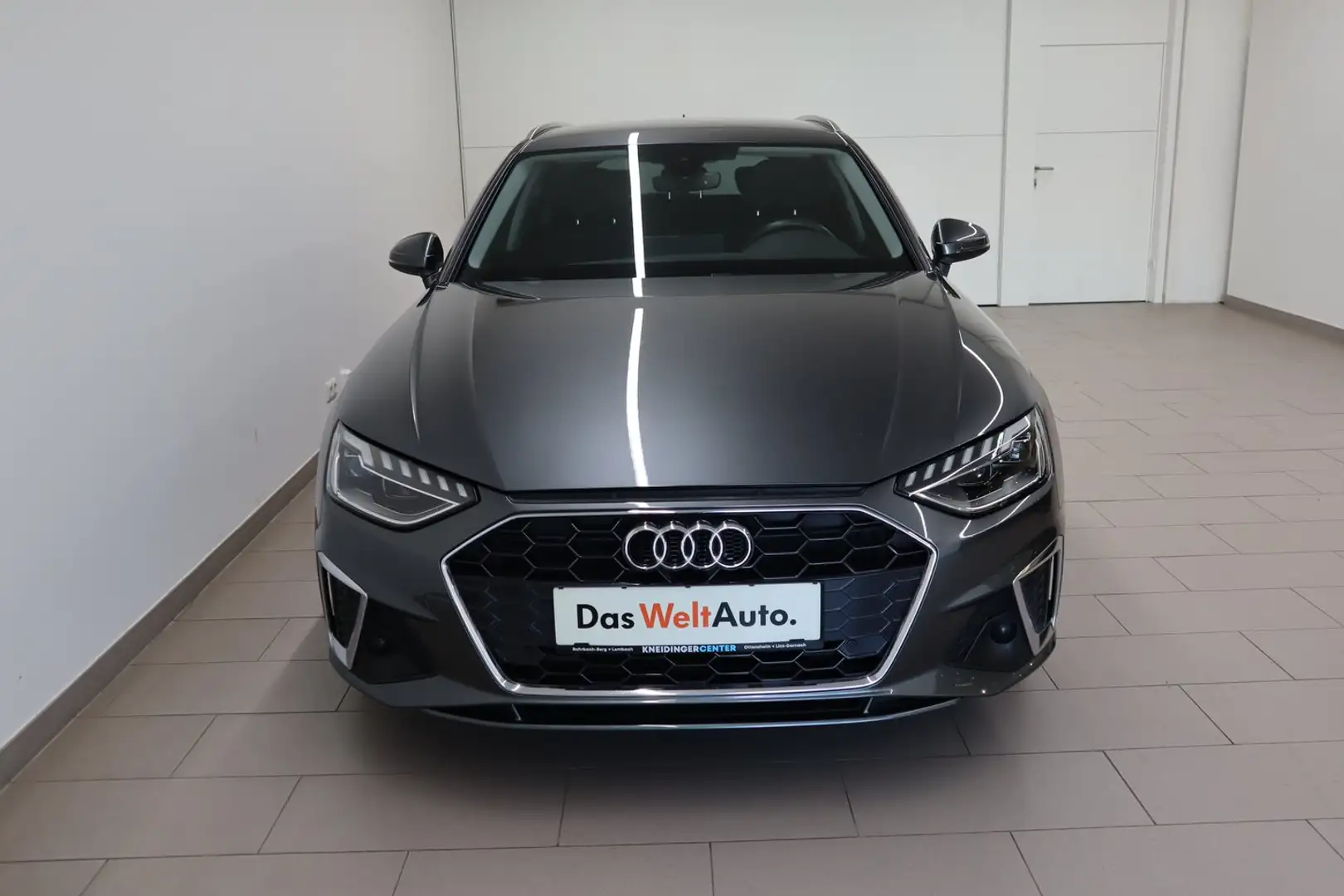 Audi A4 40 TFSI S line Gris - 2