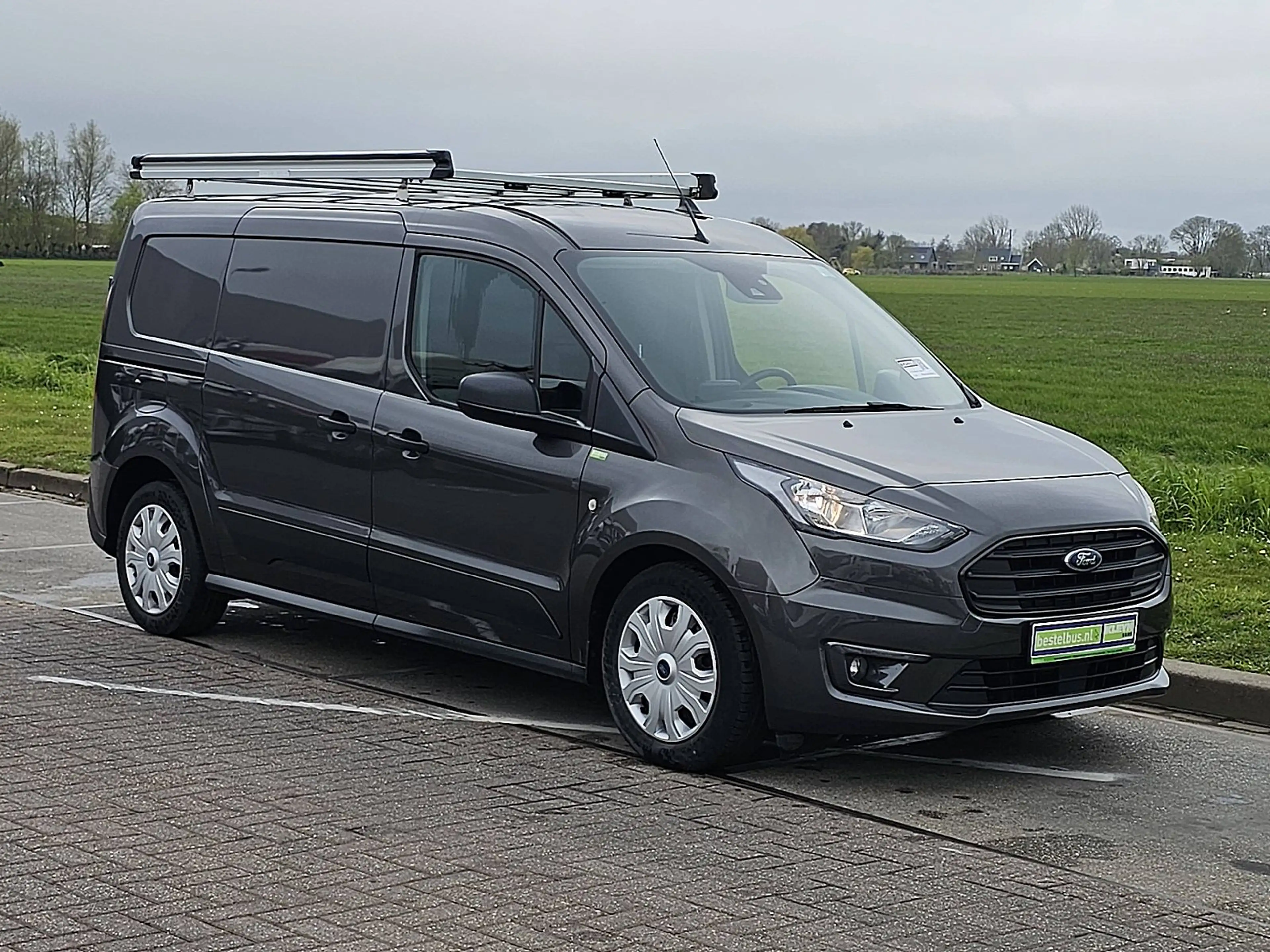 Ford Transit Connect 1.5 L2 3 Zits Navi — photo 5