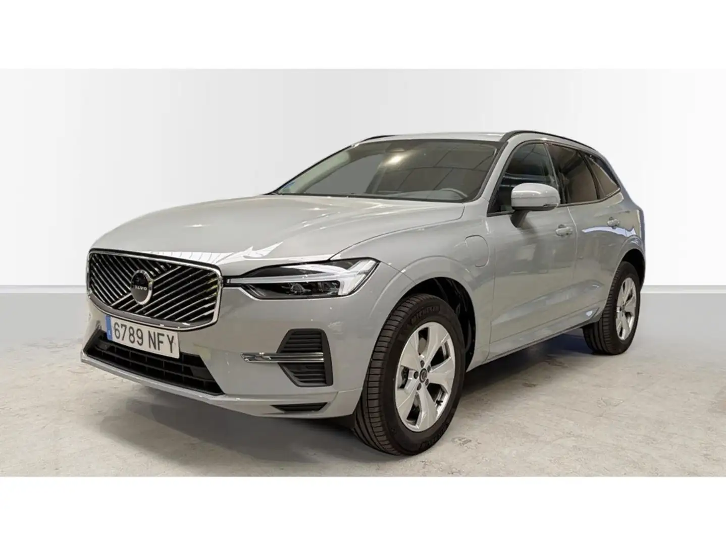 Volvo XC60 T6 Recharge Core Gris - 1