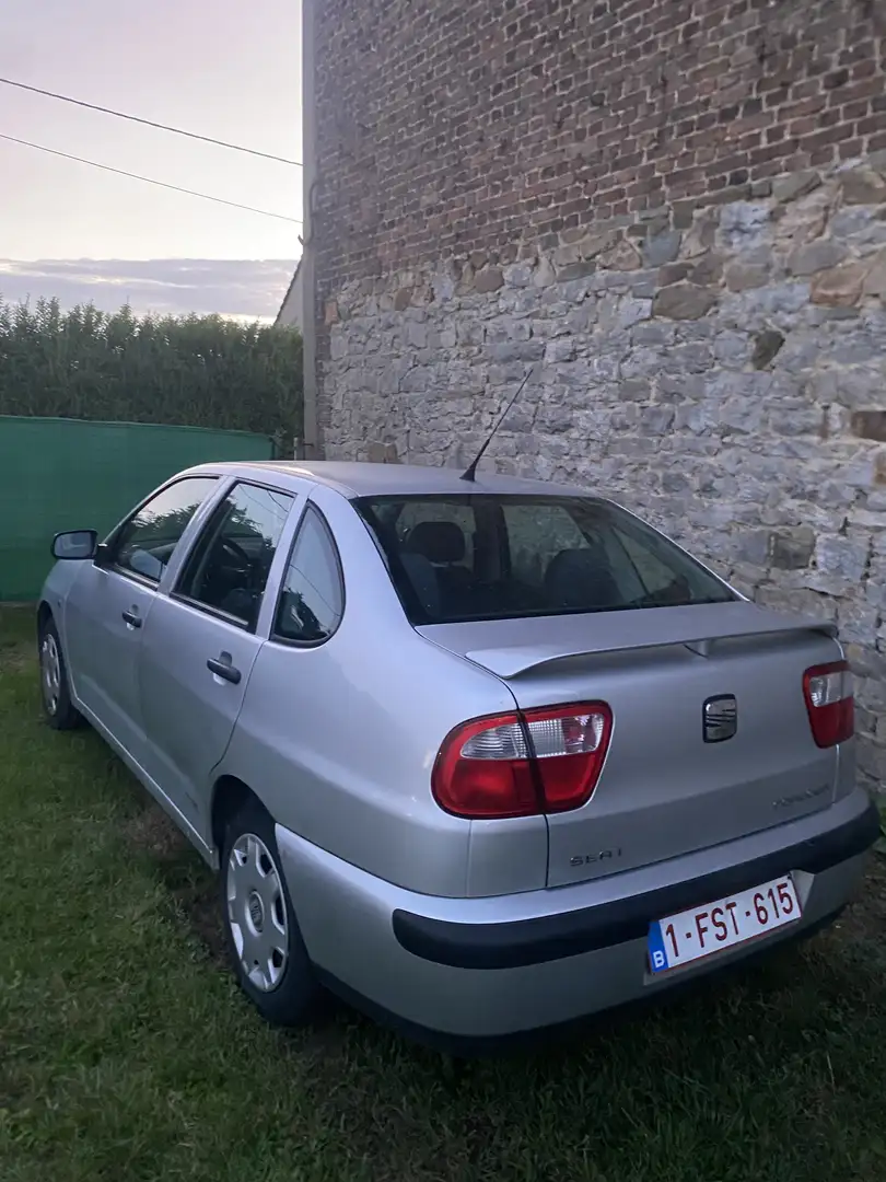 SEAT Cordoba 1.4i Comfort - 1