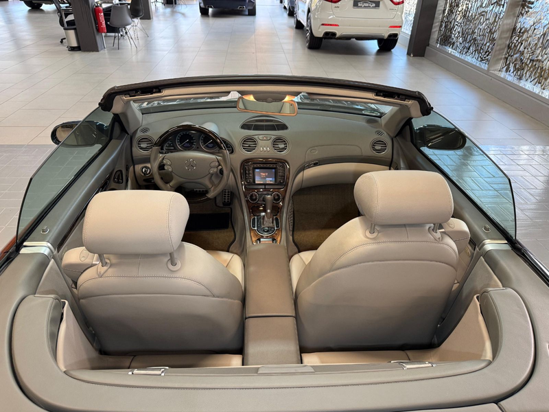 Mercedes-Benz SL 500 Aut. NAVI~XENON~LEDER~BOSE~SHZ~PDC — photo 14