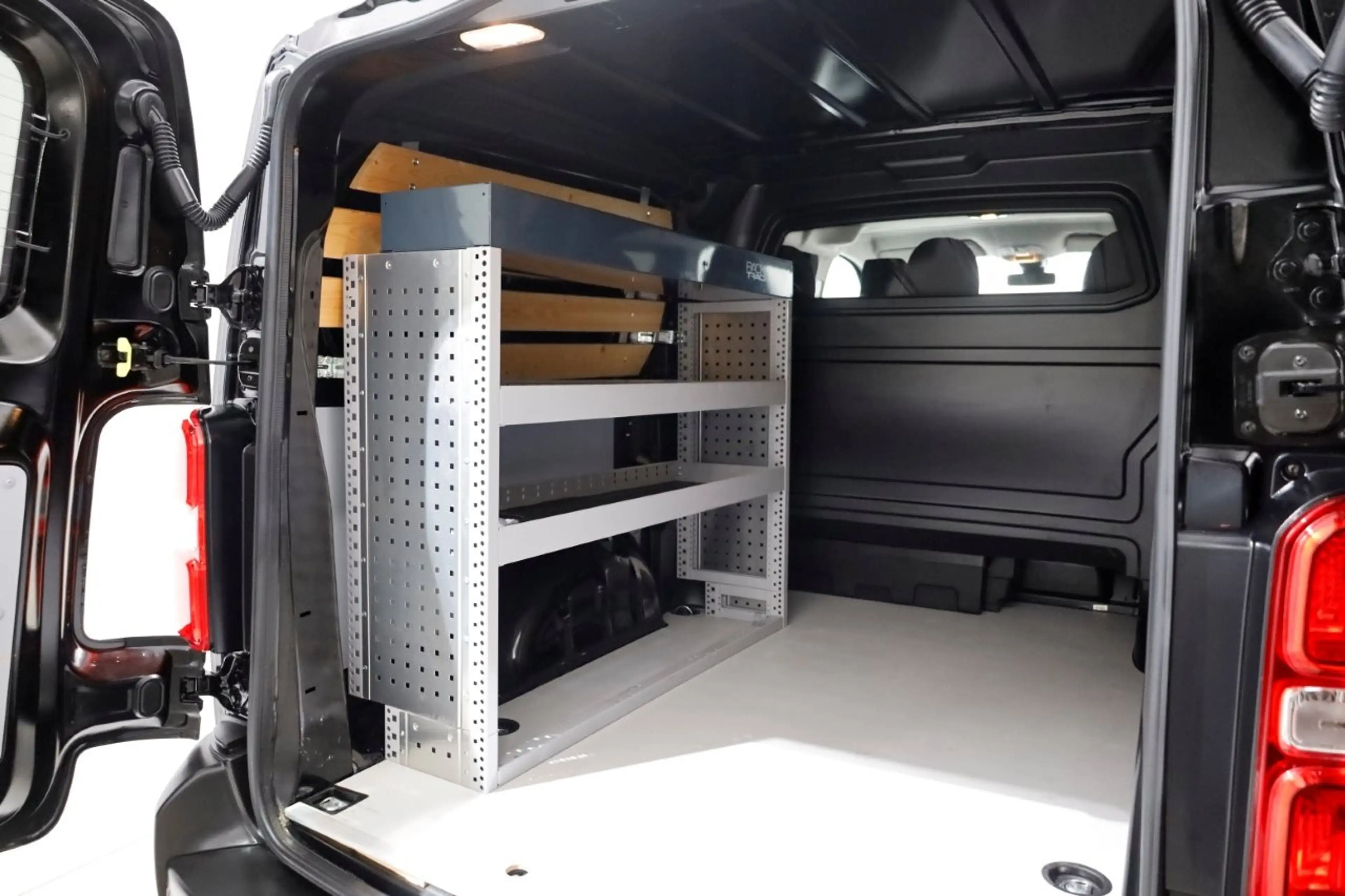 Peugeot Expert 2.0 BlueHDi 145pk S&S L3 D.C. Automaat 2x Schuifde — photo 15