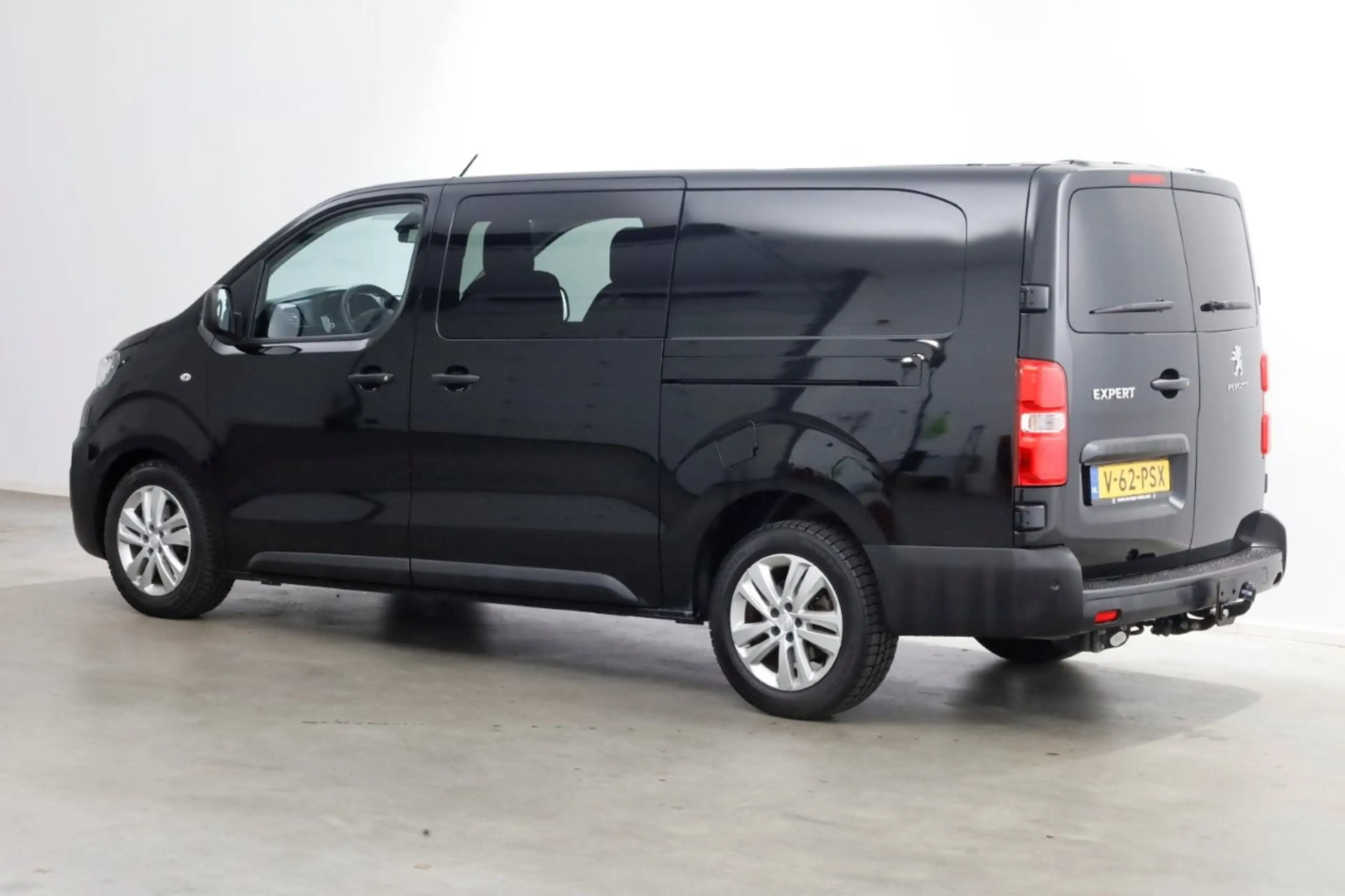 Peugeot Expert 2.0 BlueHDi 145pk S&S L3 D.C. Automaat 2x Schuifde — photo 8