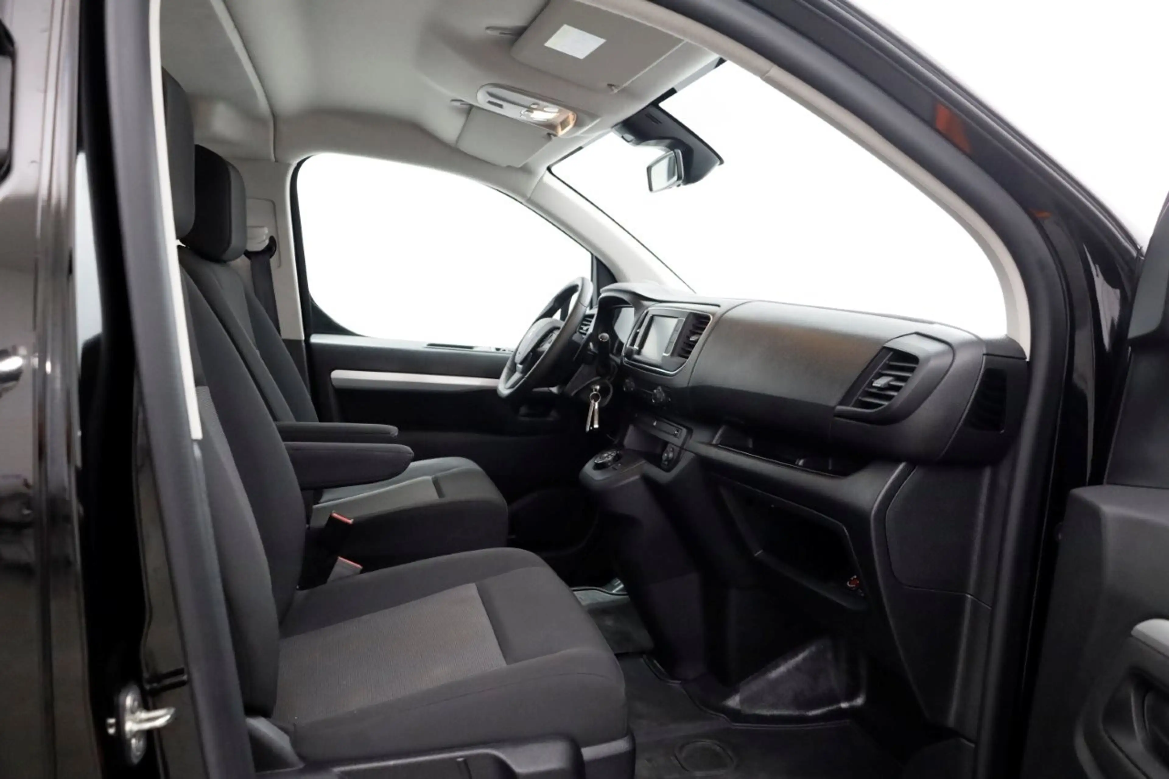 Peugeot Expert 2.0 BlueHDi 145pk S&S L3 D.C. Automaat 2x Schuifde — photo 13
