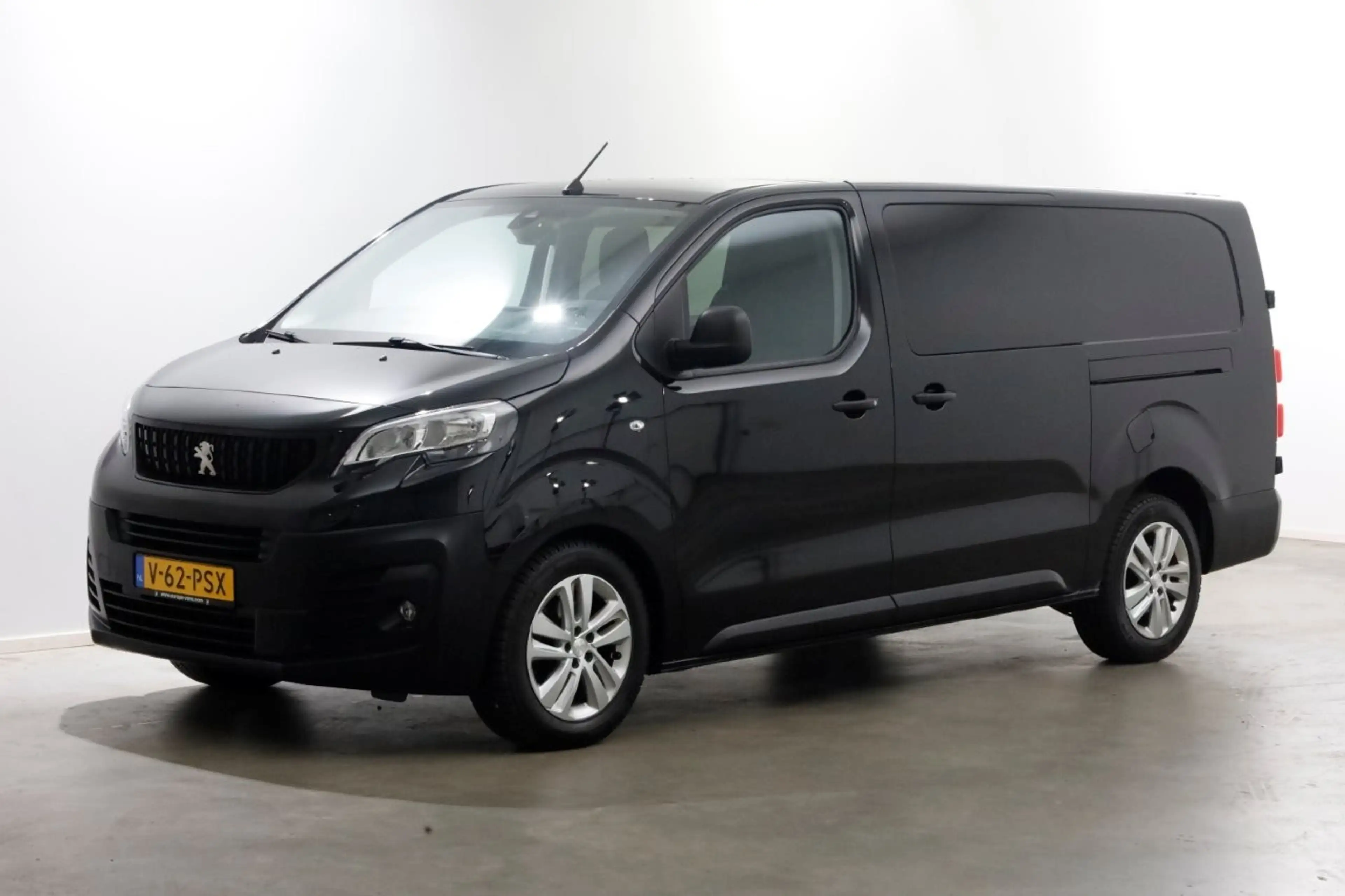 Peugeot Expert 2.0 BlueHDi 145pk S&S L3 D.C. Automaat 2x Schuifde — photo 7
