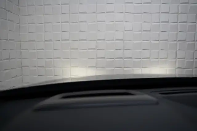Volvo XC90 view 14