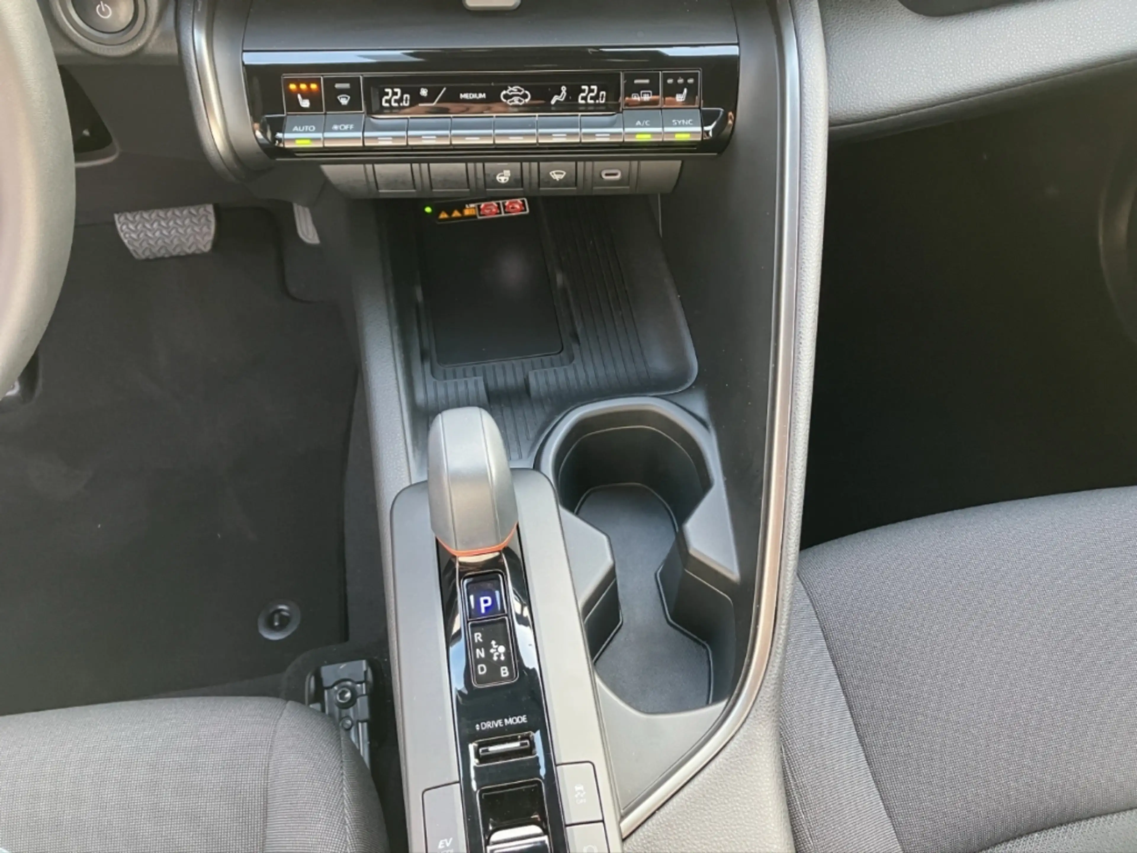Toyota C-HR Team D+ACA+GJ-RÄDER !! — photo 13