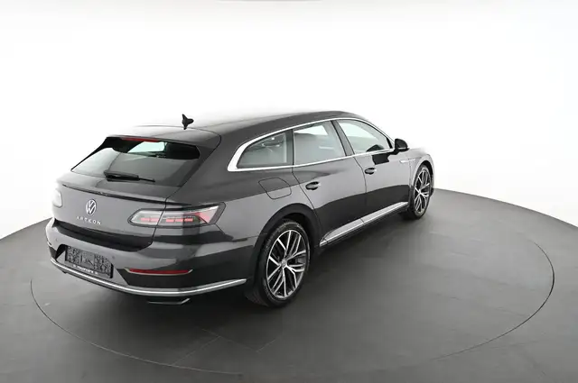 Volkswagen Arteon view 2