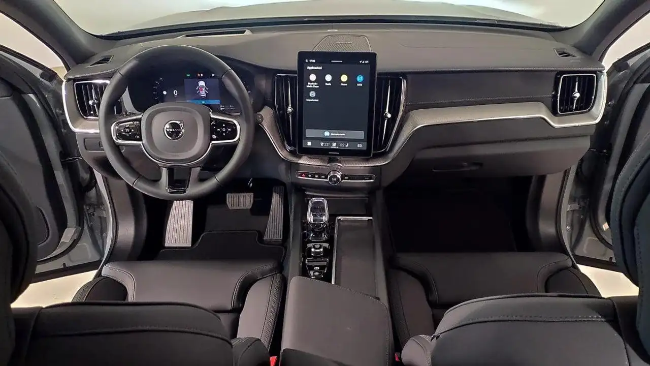 Volvo XC60 2026