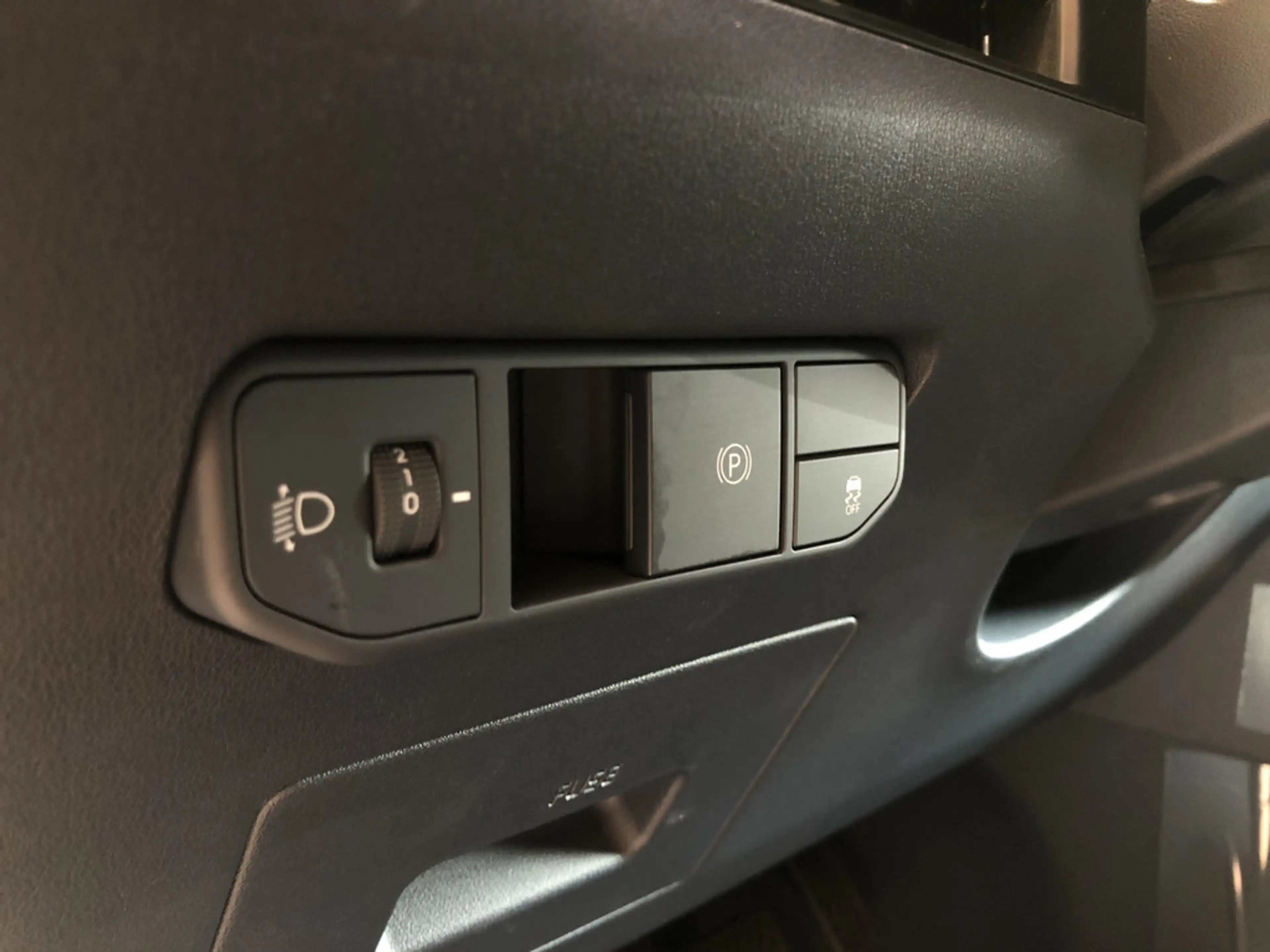 Kia PV5 Cargo Elite L2H1 71,2 kWh WP-/ AW-/Comfort-Technik-Paket — photo 10