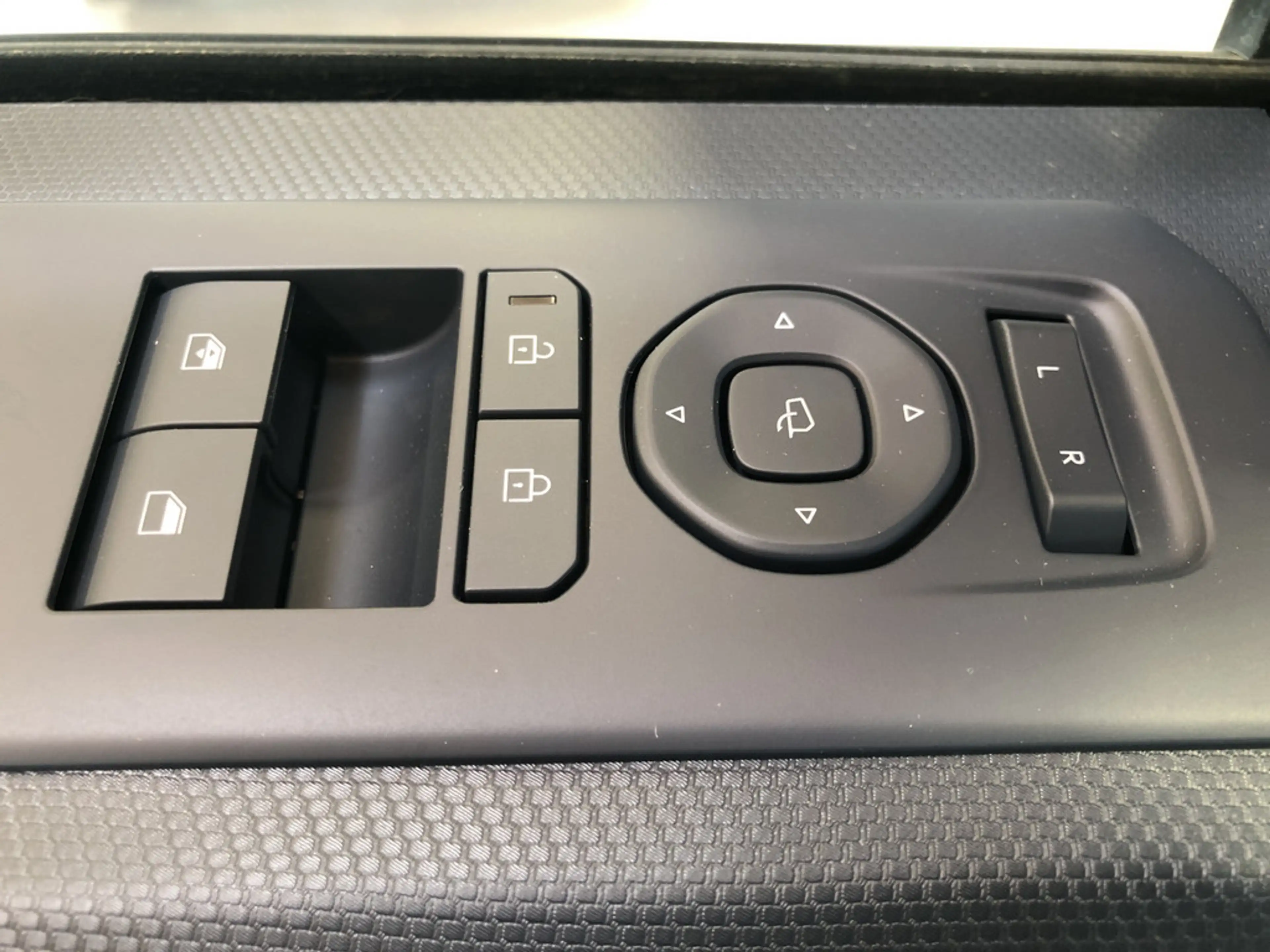 Kia PV5 Cargo Elite L2H1 71,2 kWh WP-/ AW-/Comfort-Technik-Paket — photo 11