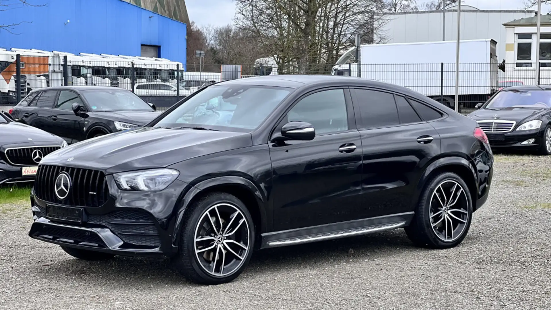 Mercedes-Benz GLE 400 d 4Matic #Airb#AMG#AHK#Night#Key#MSound#Pano Fekete - 1